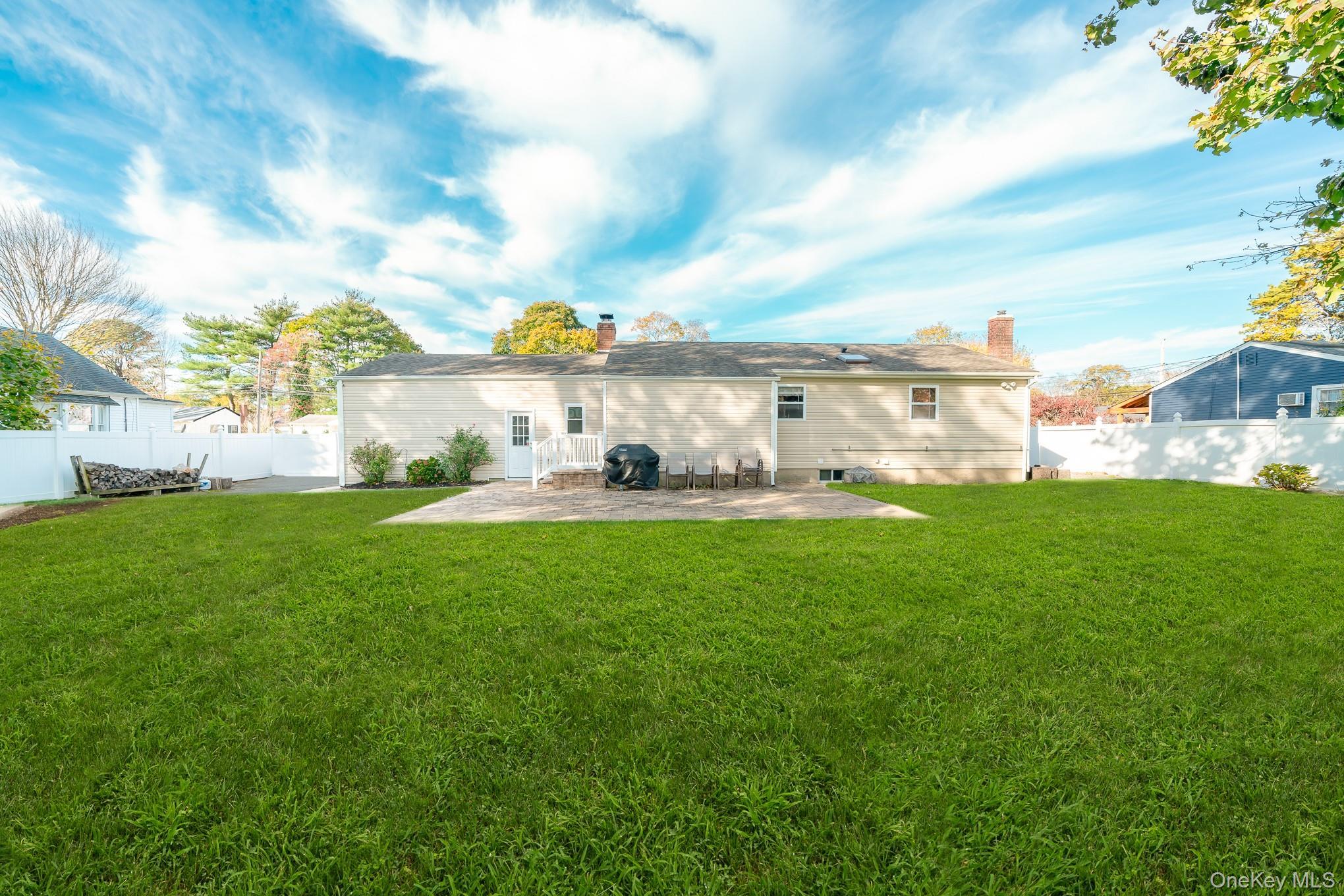 Single Family 1st  Suffolk County, NY 11717, MLS-932073-38