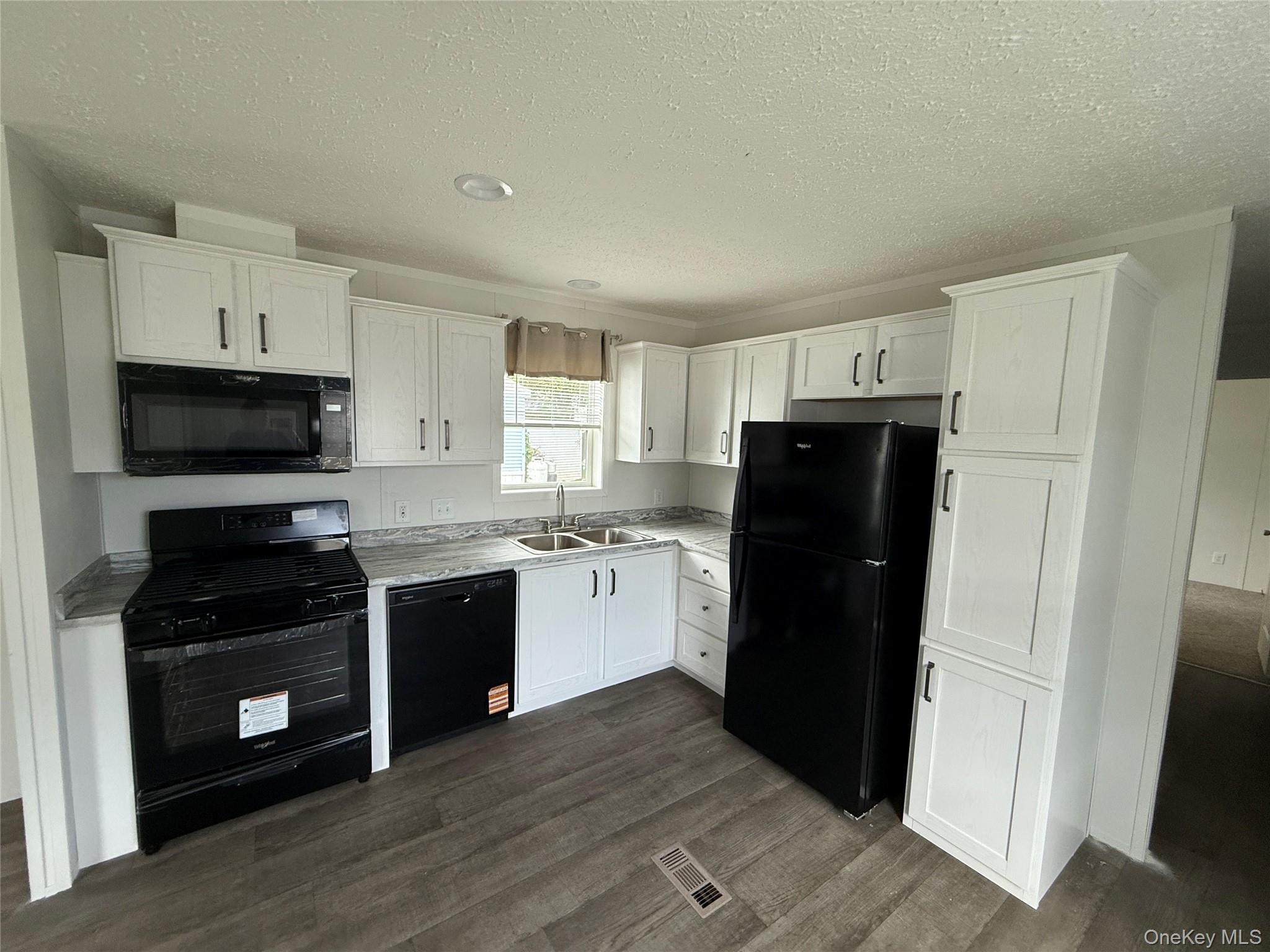 Single Family Peebles Sullivan County, NY 12722, MLS-932077-5