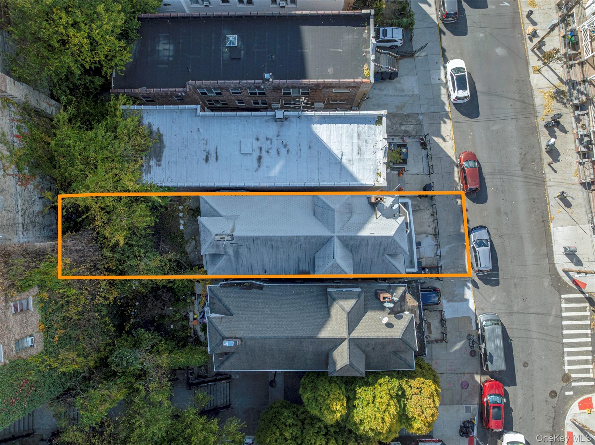 Single Family Heath Avenue Bronx, NY 10463, MLS-932079-3