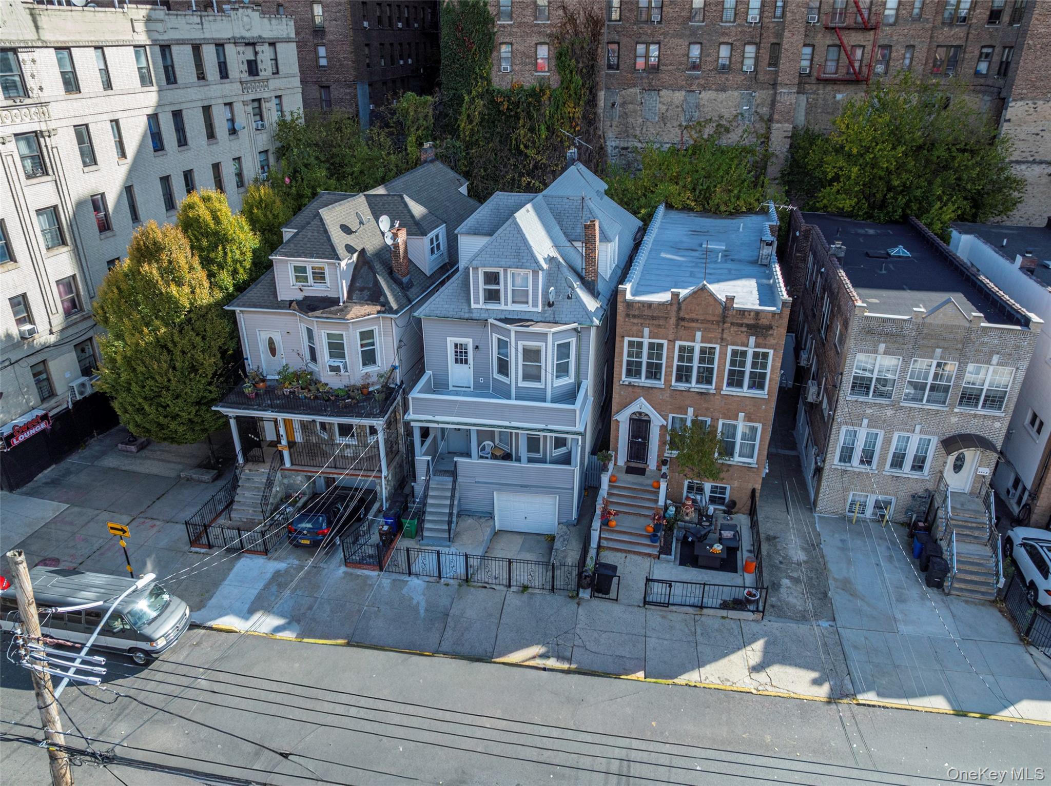 Single Family Heath Avenue Bronx, NY 10463, MLS-932079-39