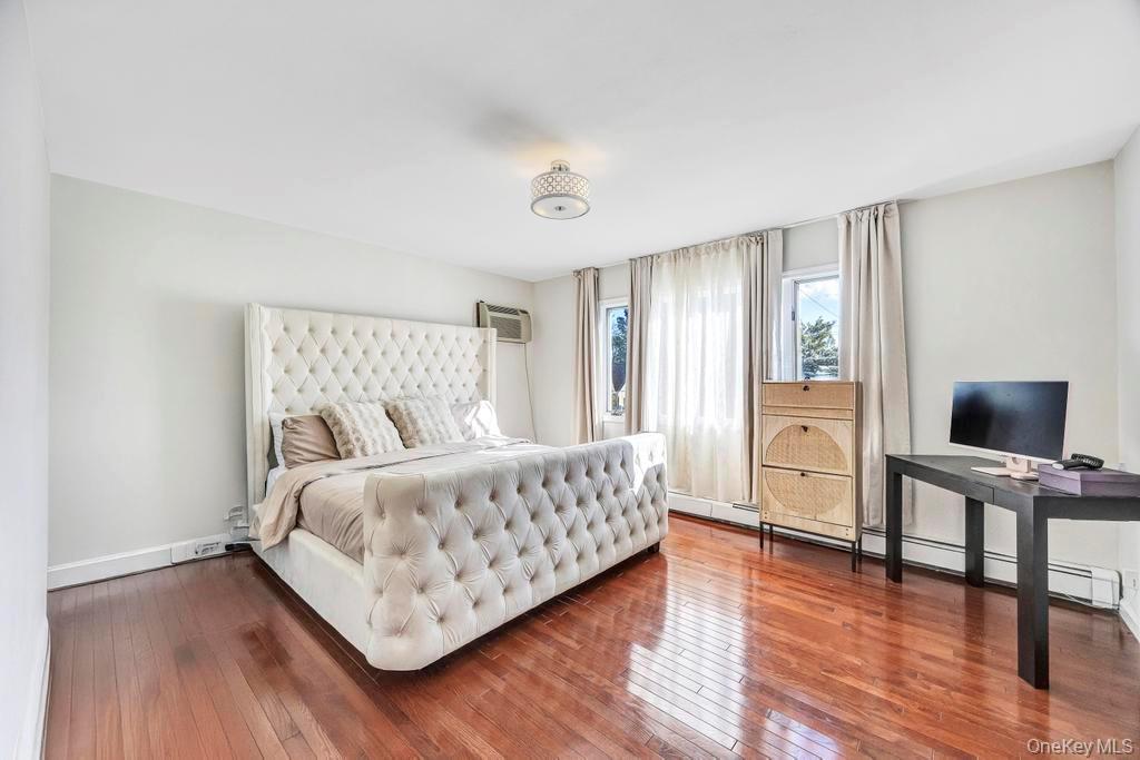 Single Family Sterling  Nassau County, NY 11003, MLS-932092-11