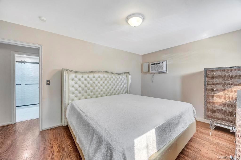 Single Family Sterling  Nassau County, NY 11003, MLS-932092-15