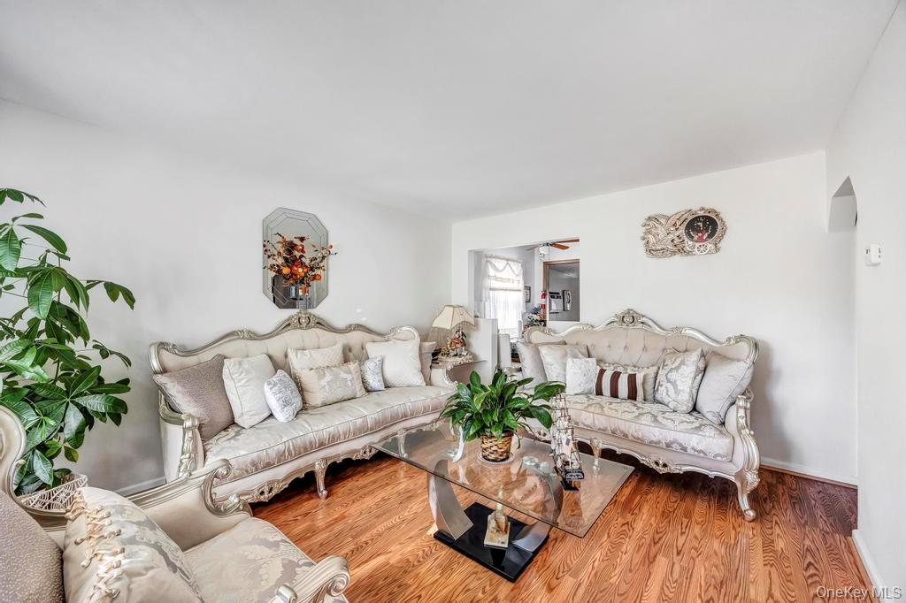 Single Family Sterling  Nassau County, NY 11003, MLS-932092-3