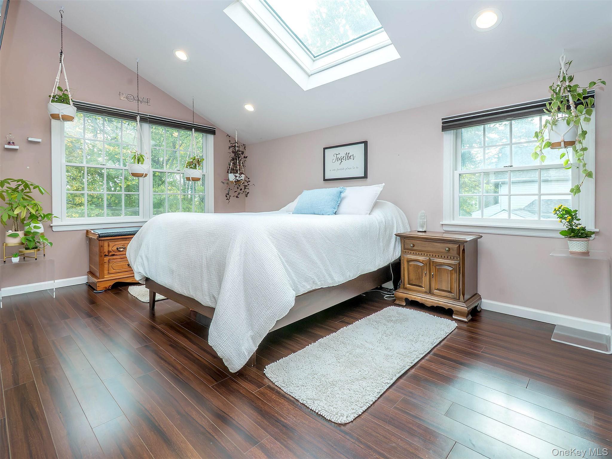 Single Family Highland Nassau County, NY 11050, MLS-932093-15