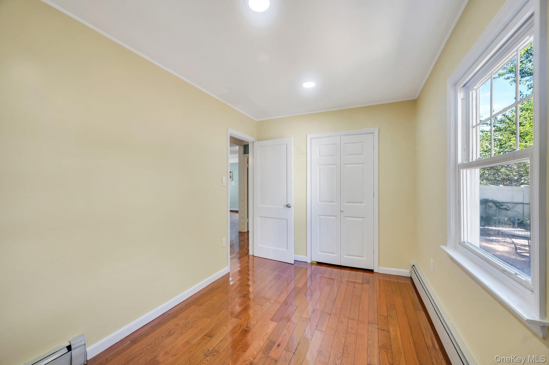 Single Family Division  Nassau County, NY 11756, MLS-932094-10