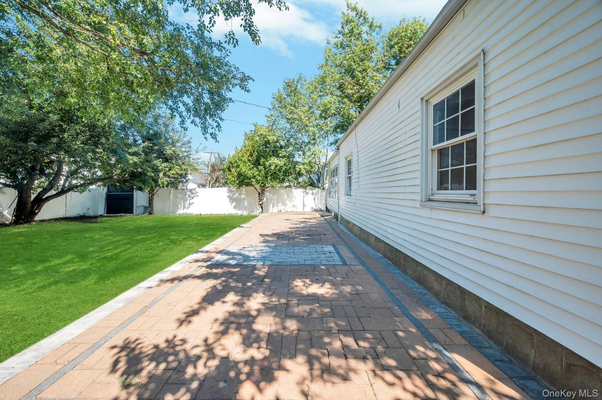 Single Family Division  Nassau County, NY 11756, MLS-932094-20