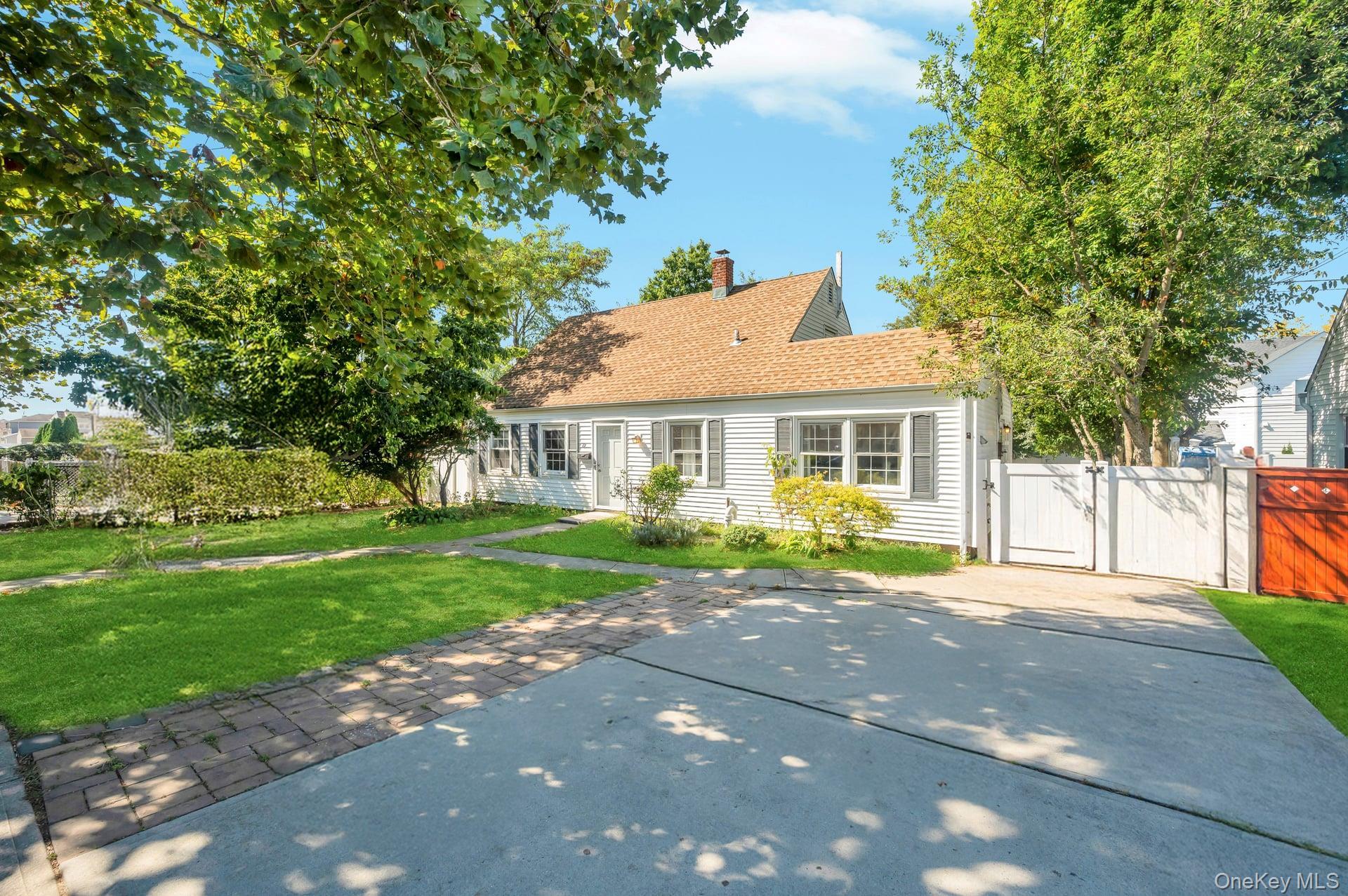 Single Family Division  Nassau County, NY 11756, MLS-932094-21