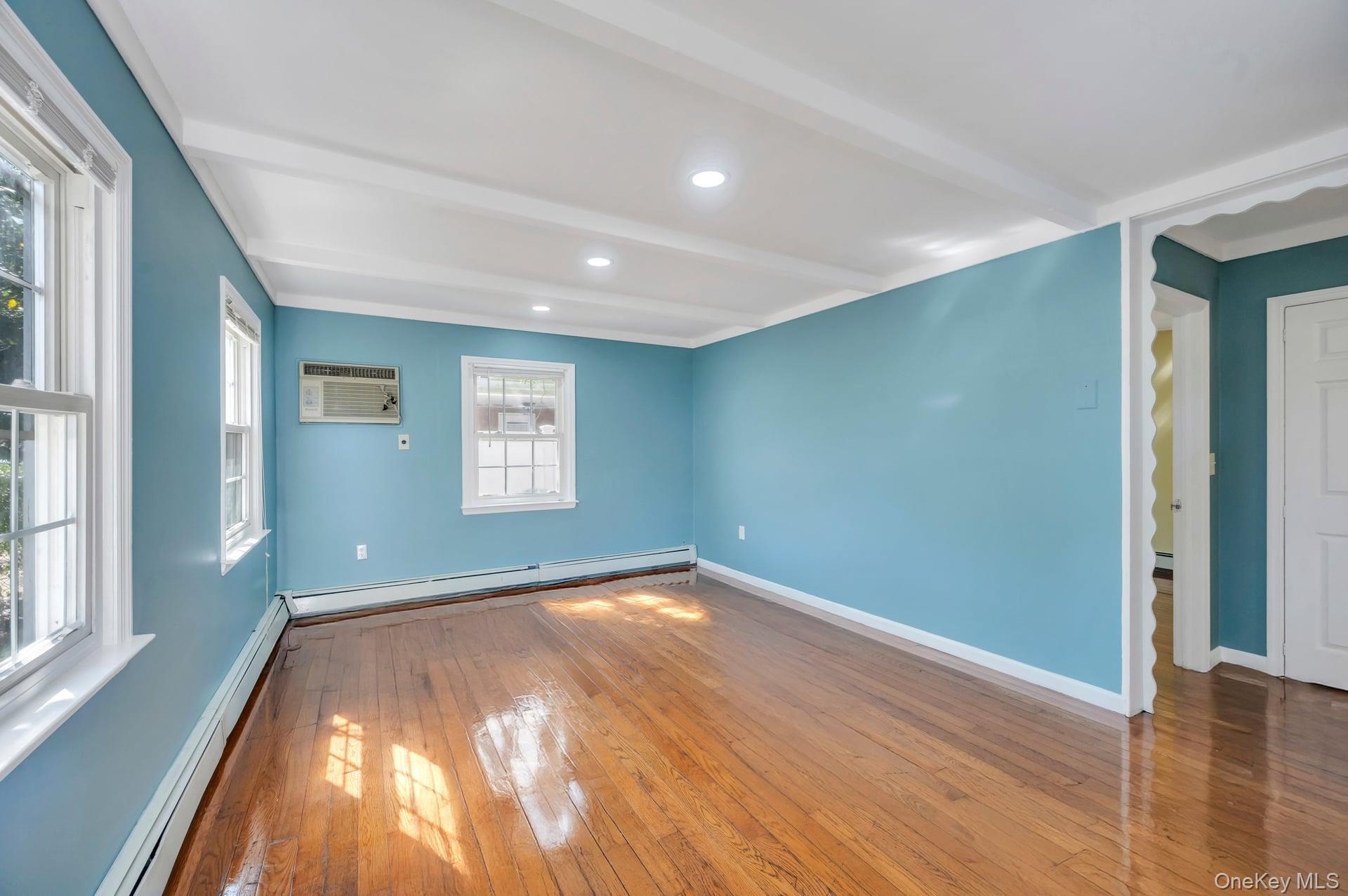 Single Family Division  Nassau County, NY 11756, MLS-932094-5