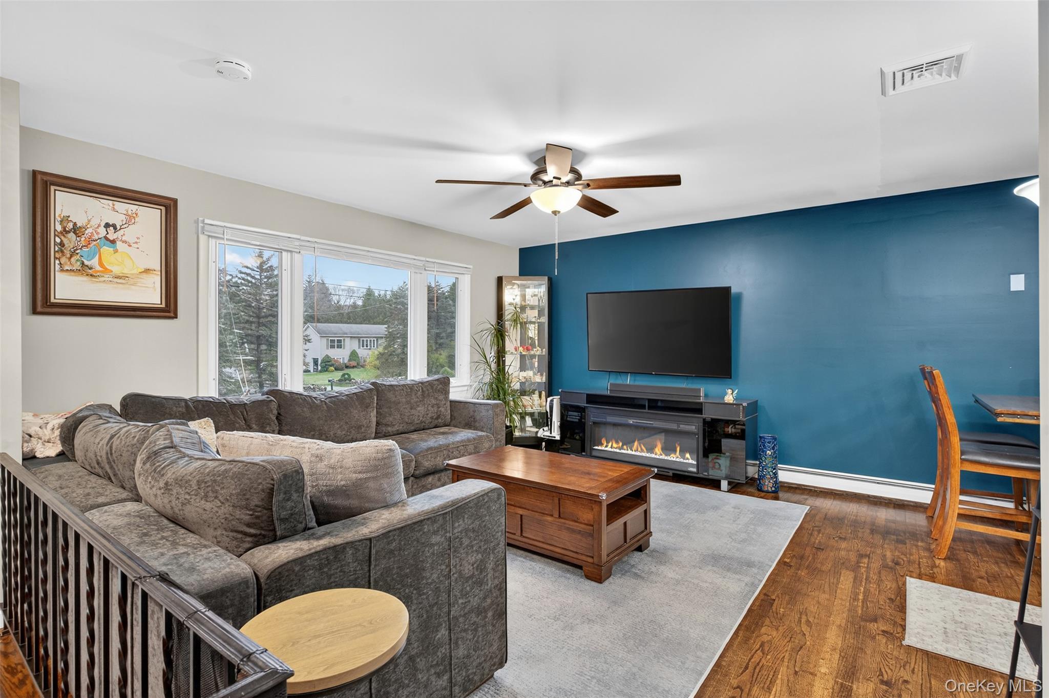 Single Family Velie  Dutchess County, NY 12540, MLS-932117-12