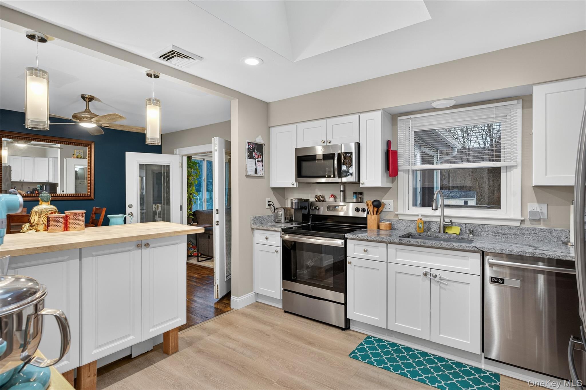 Single Family Velie  Dutchess County, NY 12540, MLS-932117-19