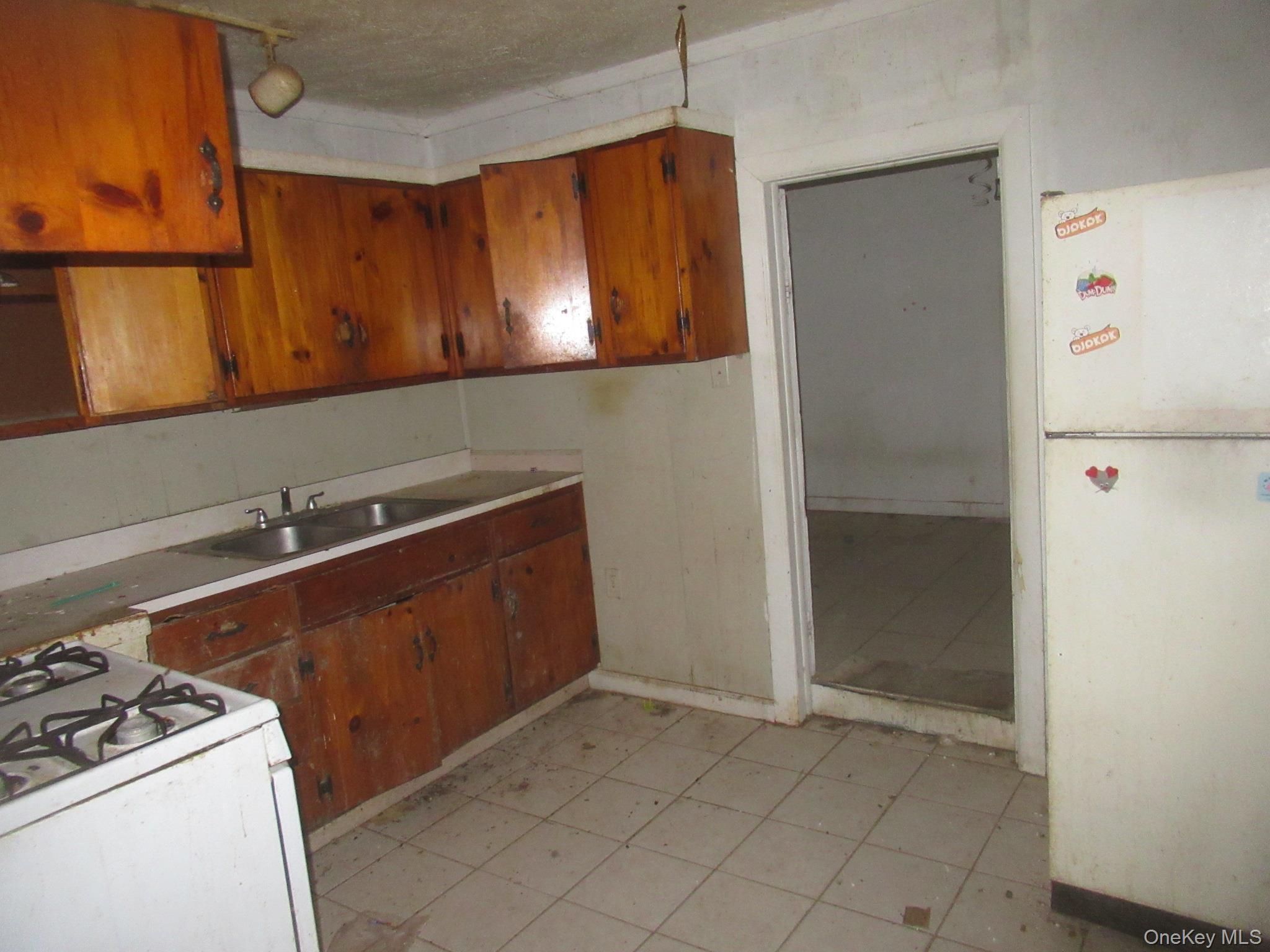 Single Family Hicks Hill  Dutchess County, NY 12581, MLS-932119-10