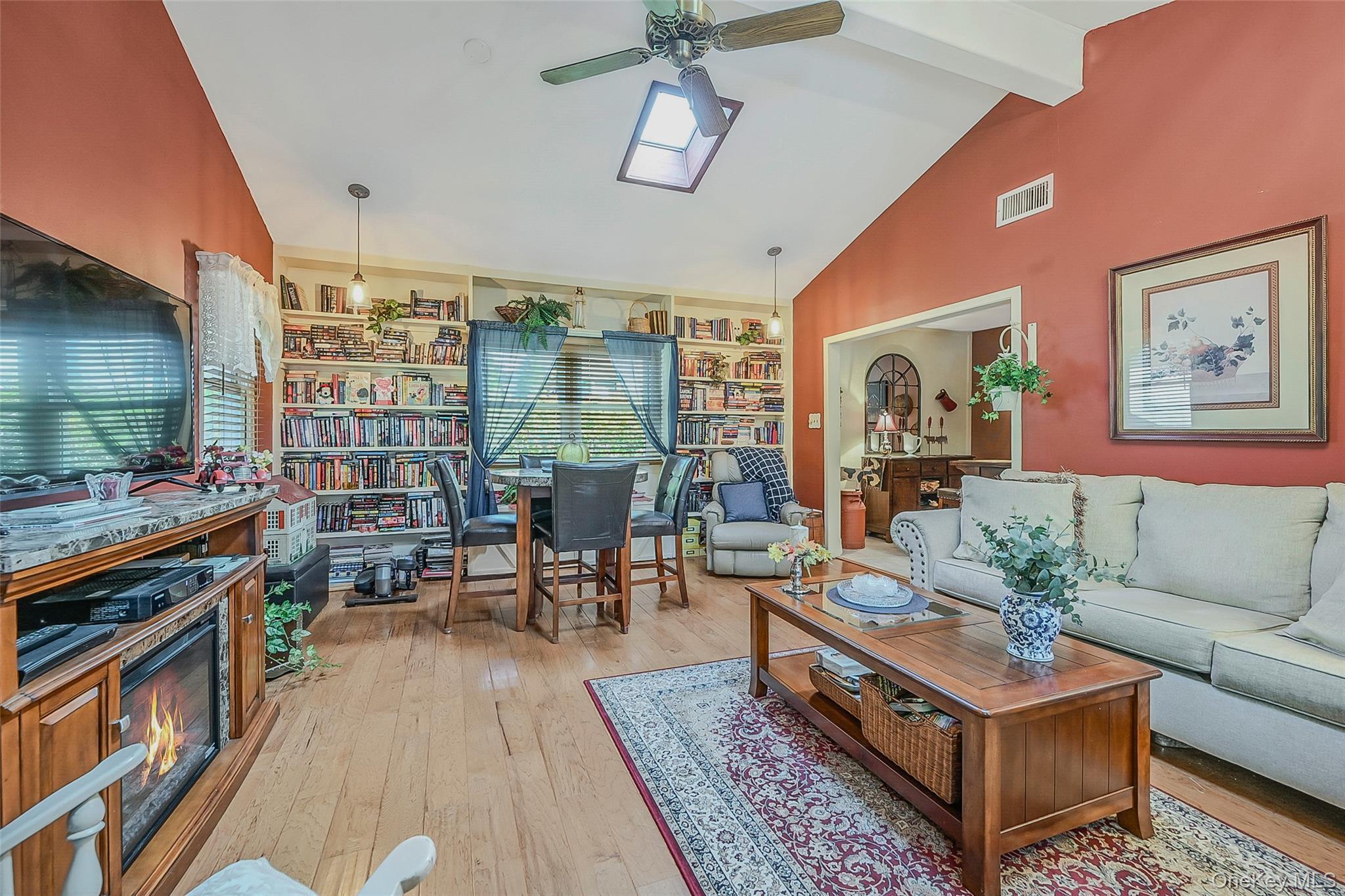 Single Family Washington Heights  Suffolk County, NY 11784, MLS-932121-10