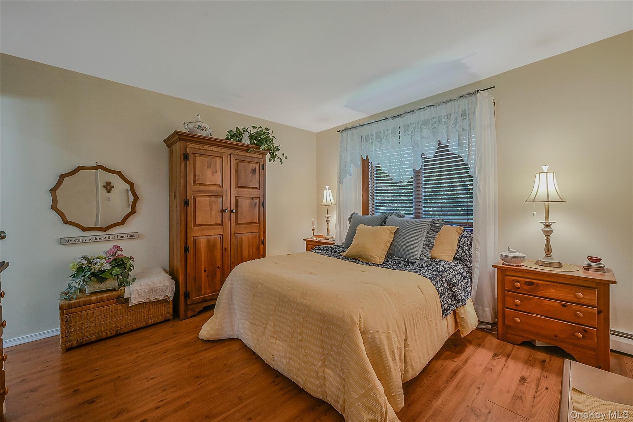 Single Family Washington Heights  Suffolk County, NY 11784, MLS-932121-17