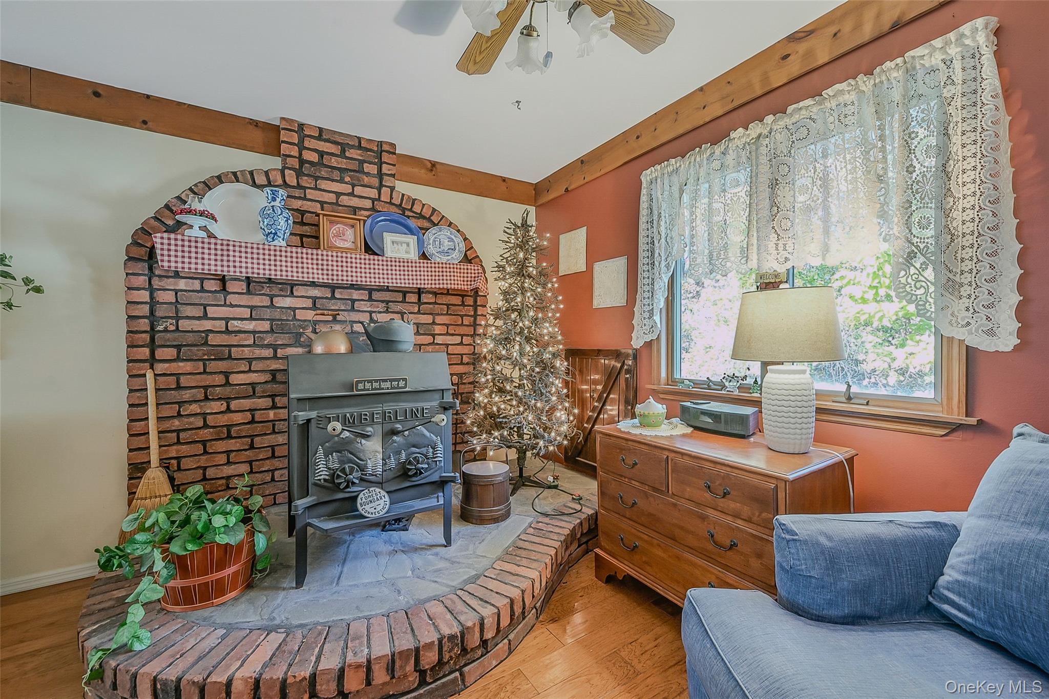 Single Family Washington Heights  Suffolk County, NY 11784, MLS-932121-6