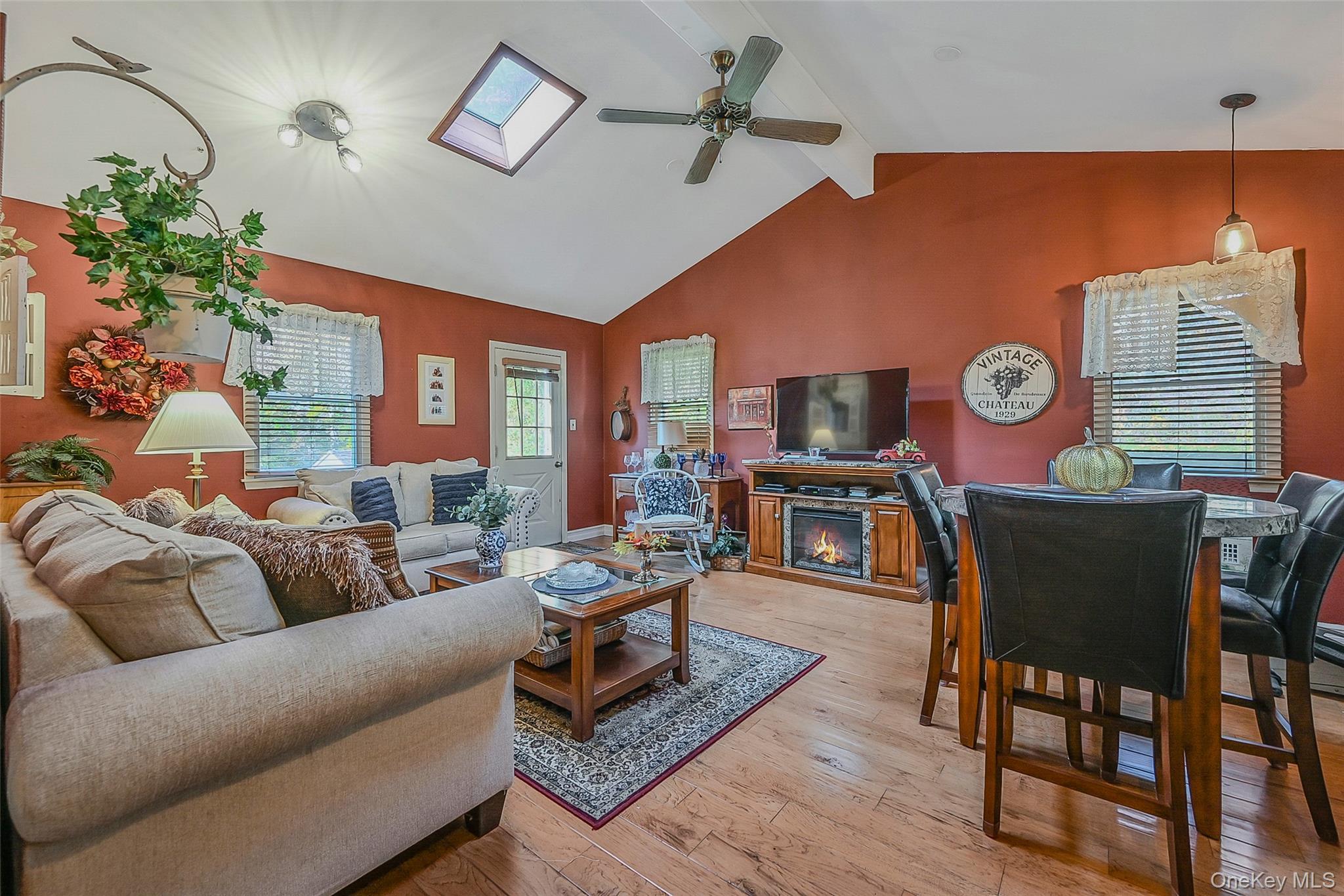 Single Family Washington Heights  Suffolk County, NY 11784, MLS-932121-7