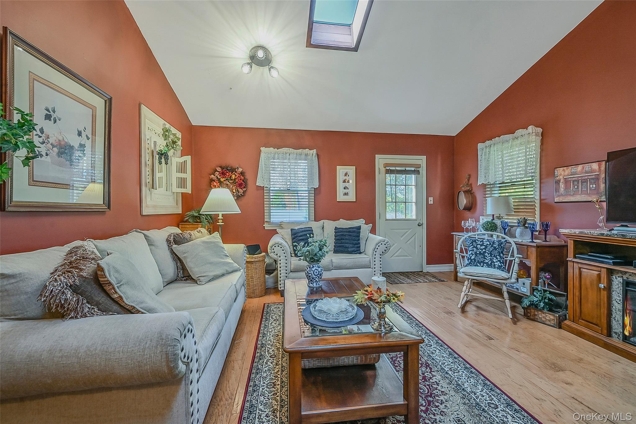 Single Family Washington Heights  Suffolk County, NY 11784, MLS-932121-8