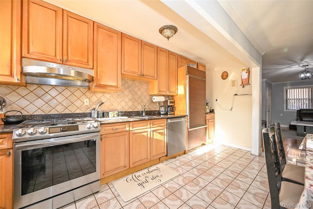 Coop 150th Queens, NY 11367, MLS-932122-7