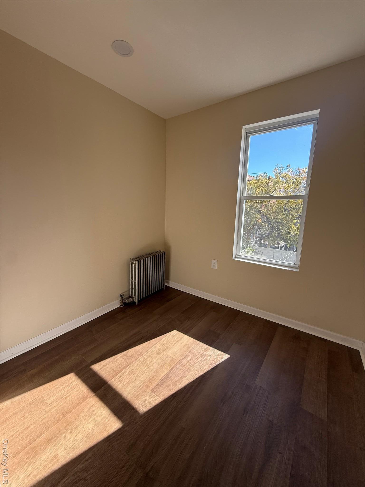 Single Family Morris Park Bronx, NY 10462, MLS-932131-12