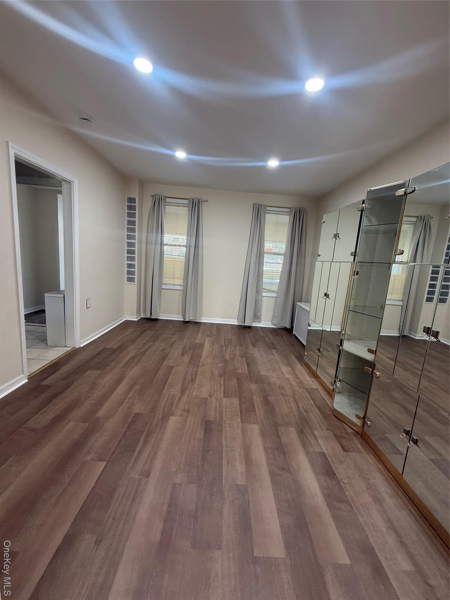 Single Family Morris Park Bronx, NY 10462, MLS-932131-6