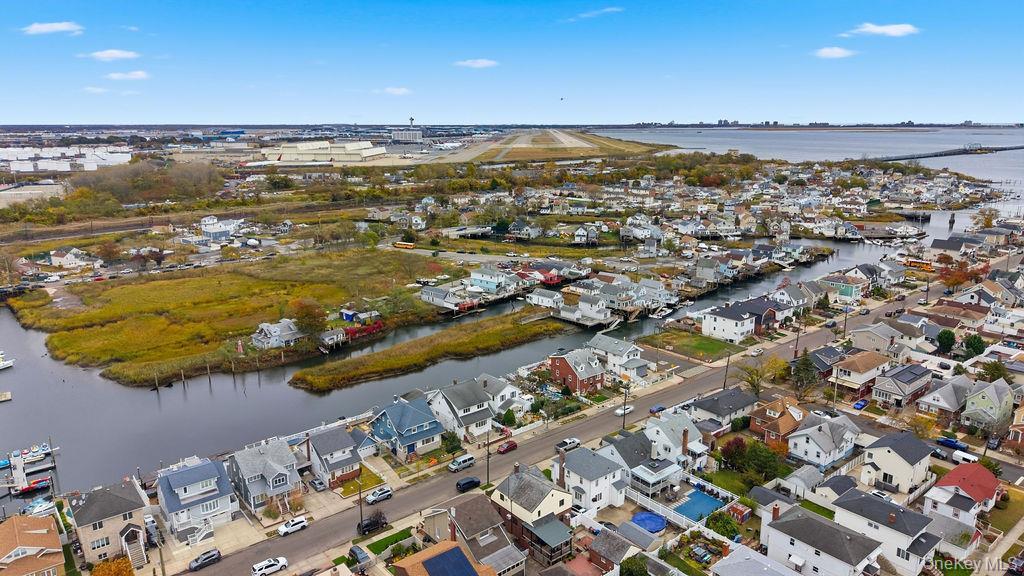 Single Family 99th  Queens, NY 11414, MLS-932136-27