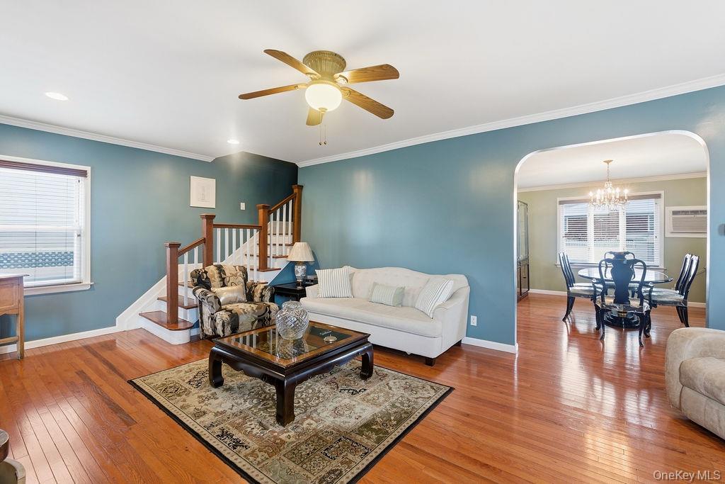 Single Family 99th  Queens, NY 11414, MLS-932136-6