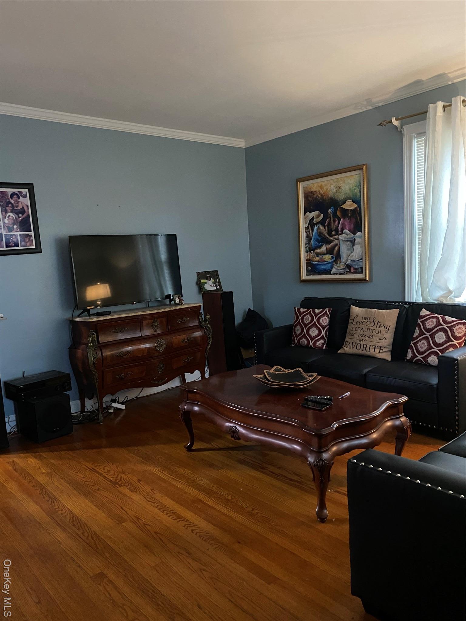 Single Family Beech  Nassau County, NY 11580, MLS-932142-2