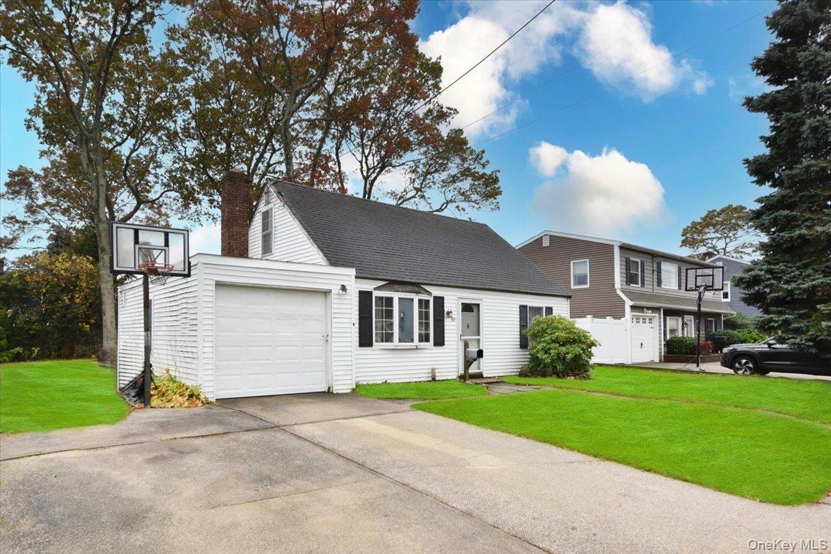 Single Family Cleveland  Nassau County, NY 11758, MLS-932145-2