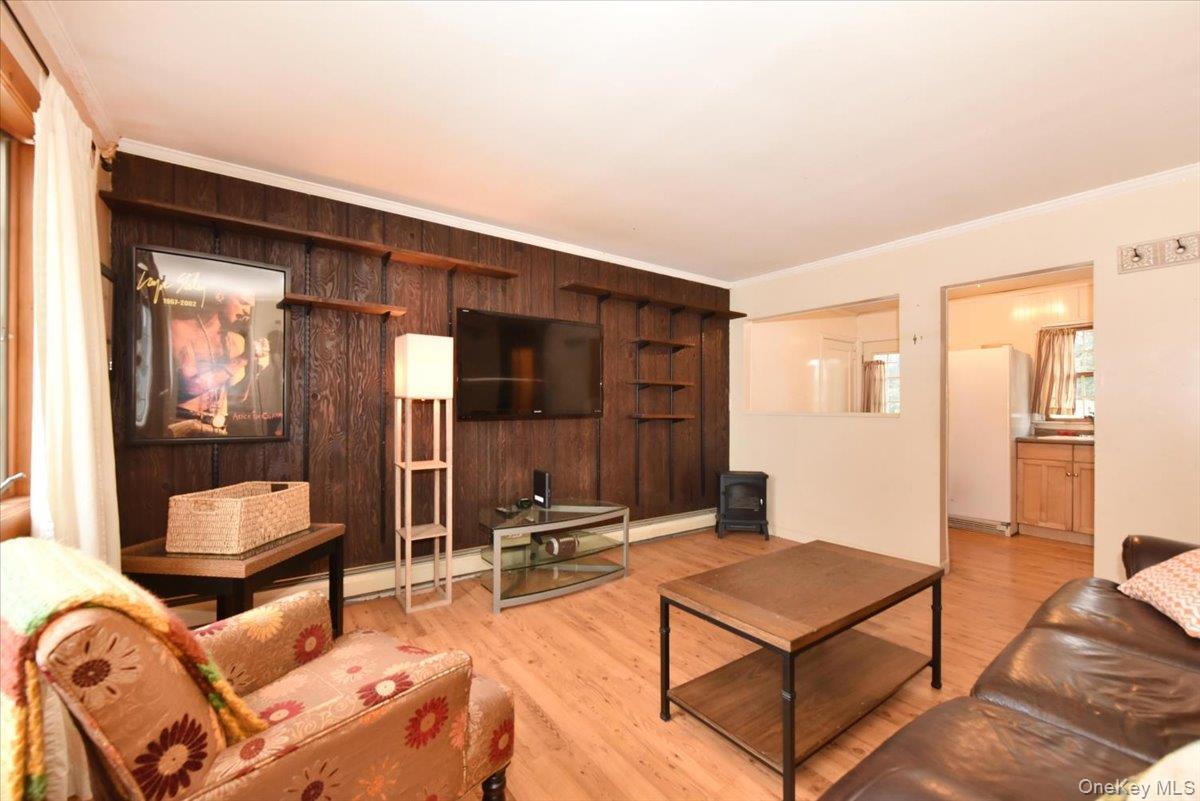 Single Family Cleveland  Nassau County, NY 11758, MLS-932145-4