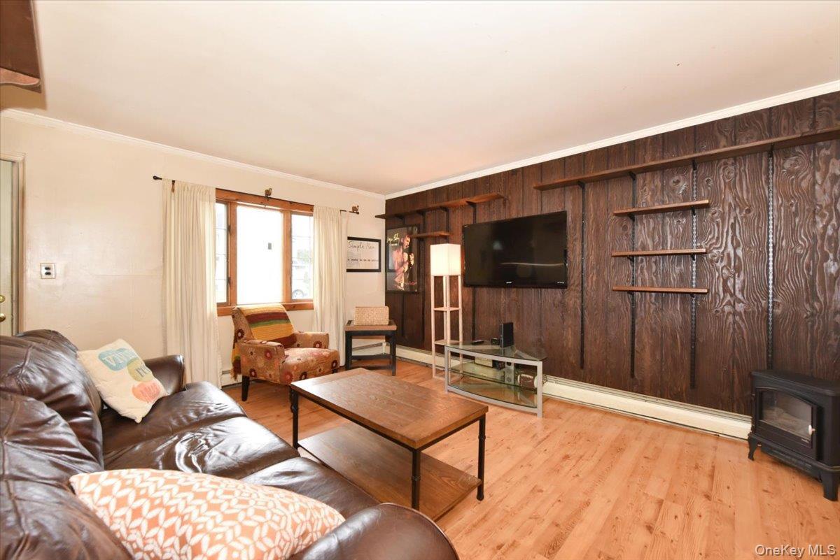 Single Family Cleveland  Nassau County, NY 11758, MLS-932145-6