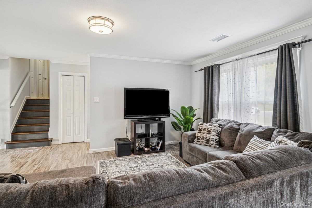 Single Family Grand Canyon  Suffolk County, NY 11727, MLS-932158-4