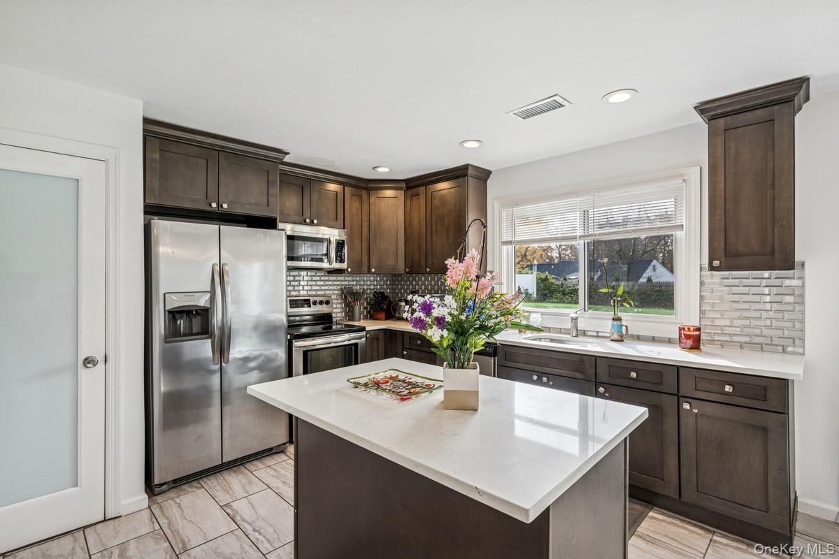 Single Family Grand Canyon  Suffolk County, NY 11727, MLS-932158-8