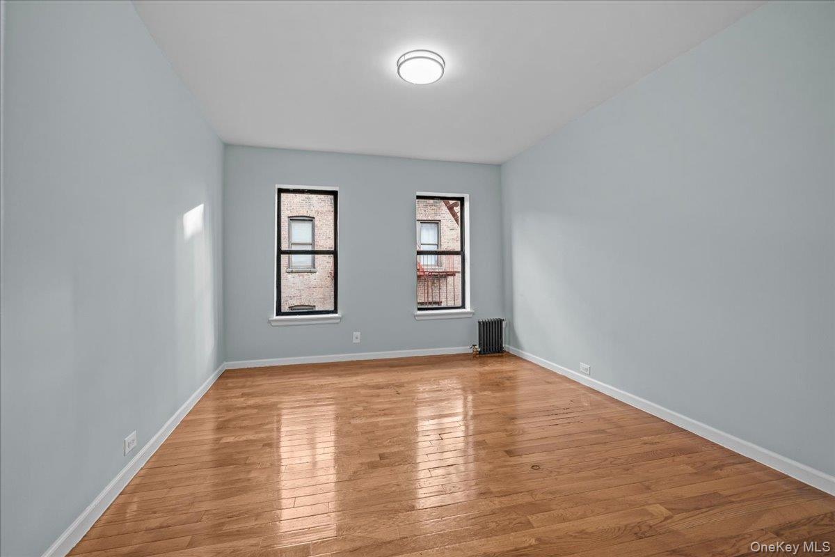 Single Family Cruger  Bronx, NY 10462, MLS-932185-6