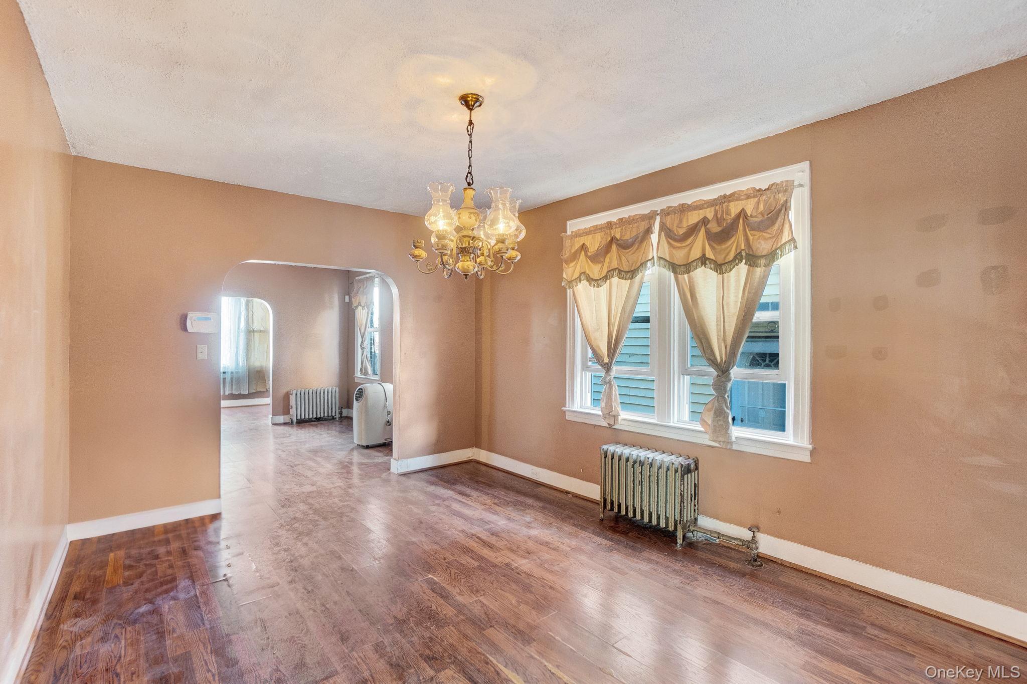 Single Family 211th St  Queens, NY 11411, MLS-932186-11