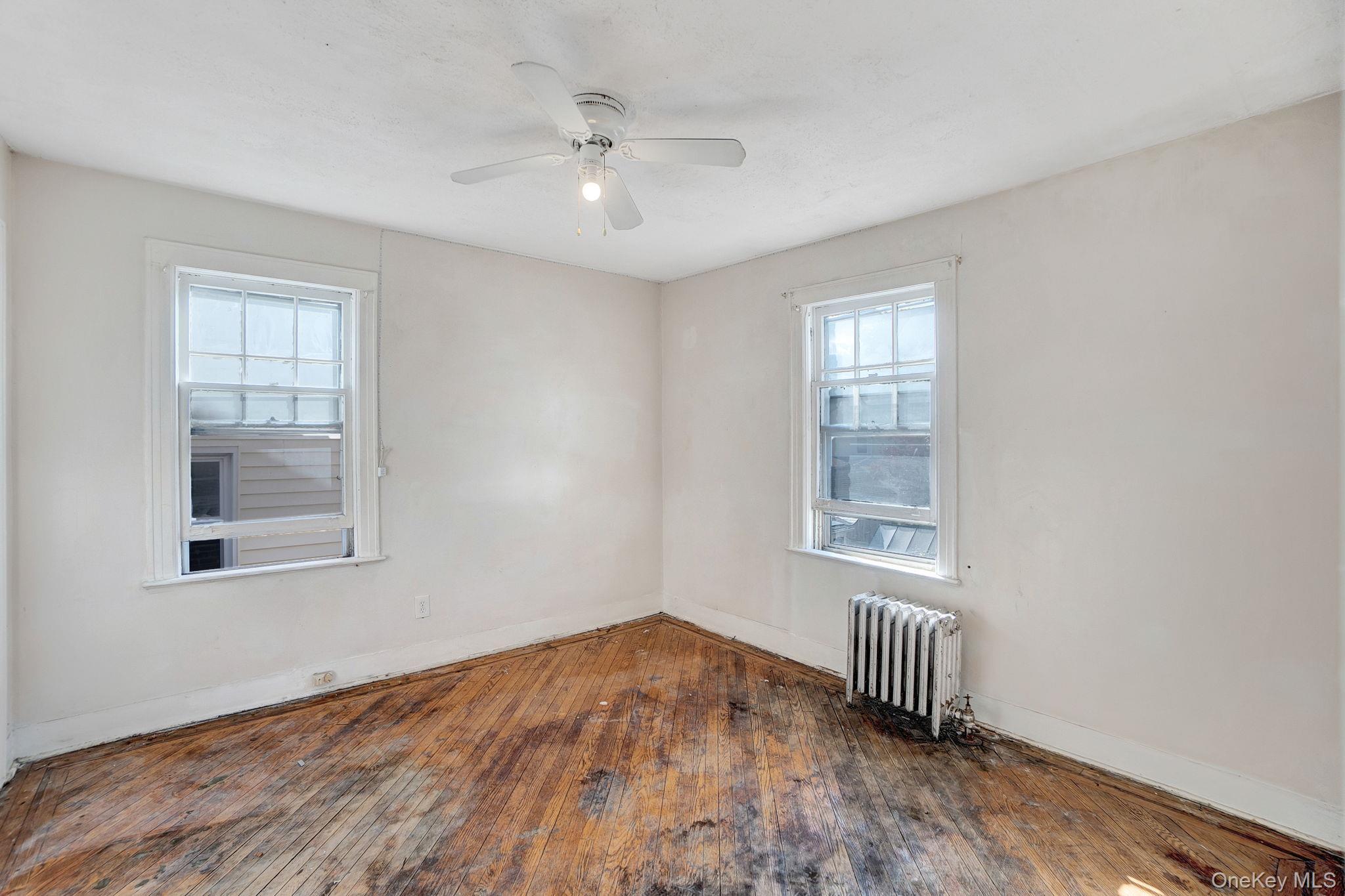 Single Family 211th St  Queens, NY 11411, MLS-932186-19