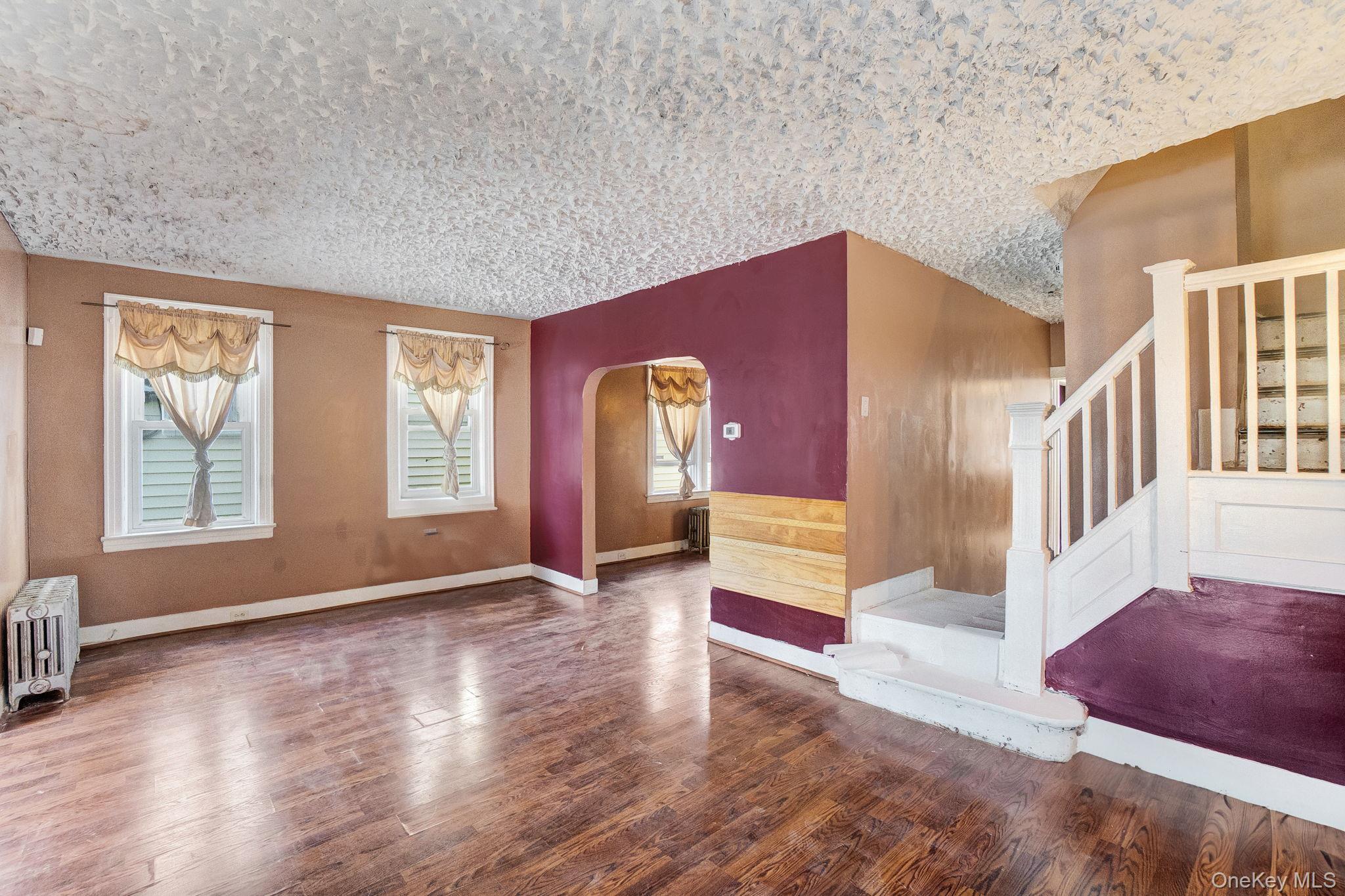 Single Family 211th St  Queens, NY 11411, MLS-932186-4