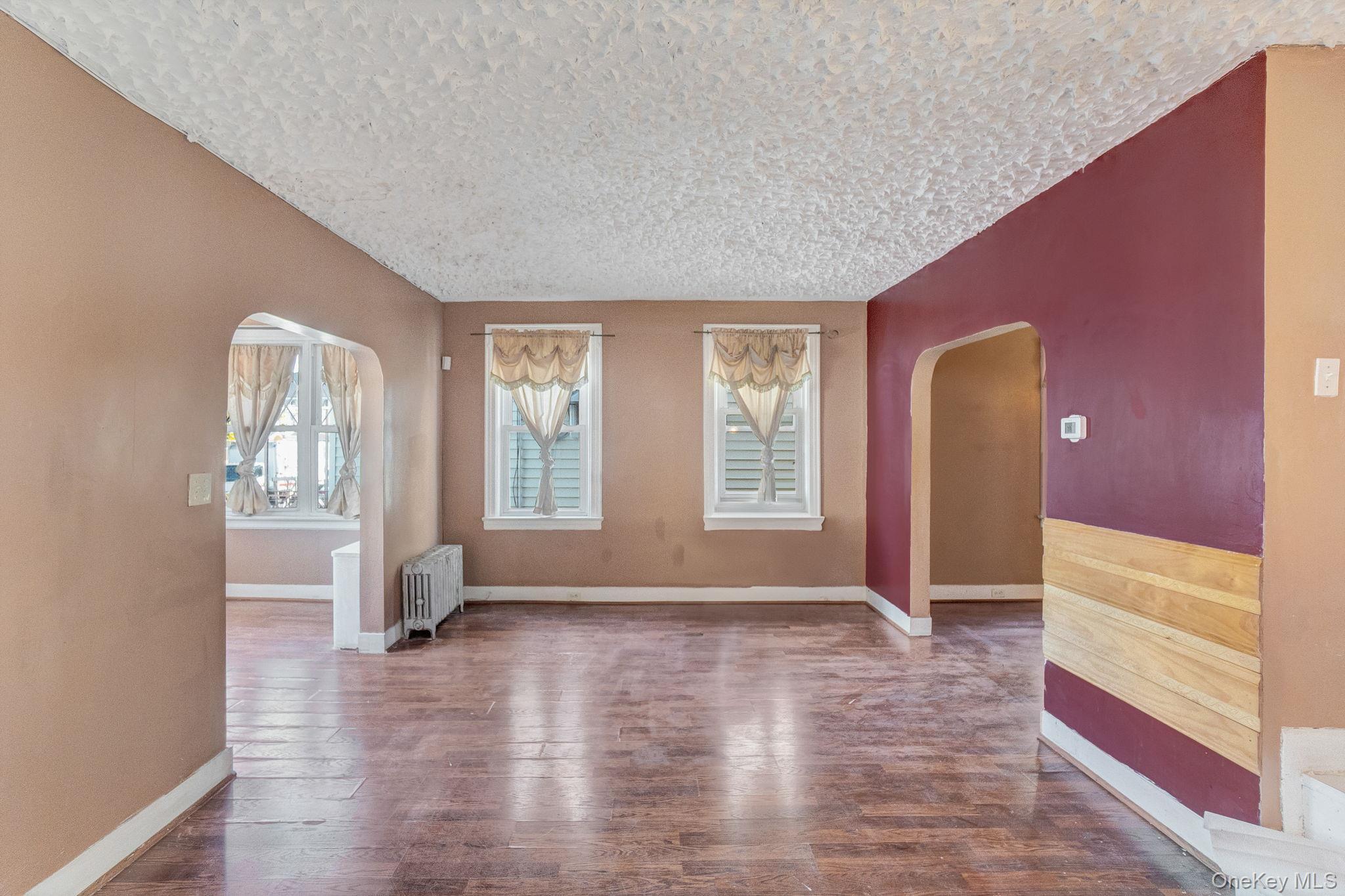 Single Family 211th St  Queens, NY 11411, MLS-932186-6