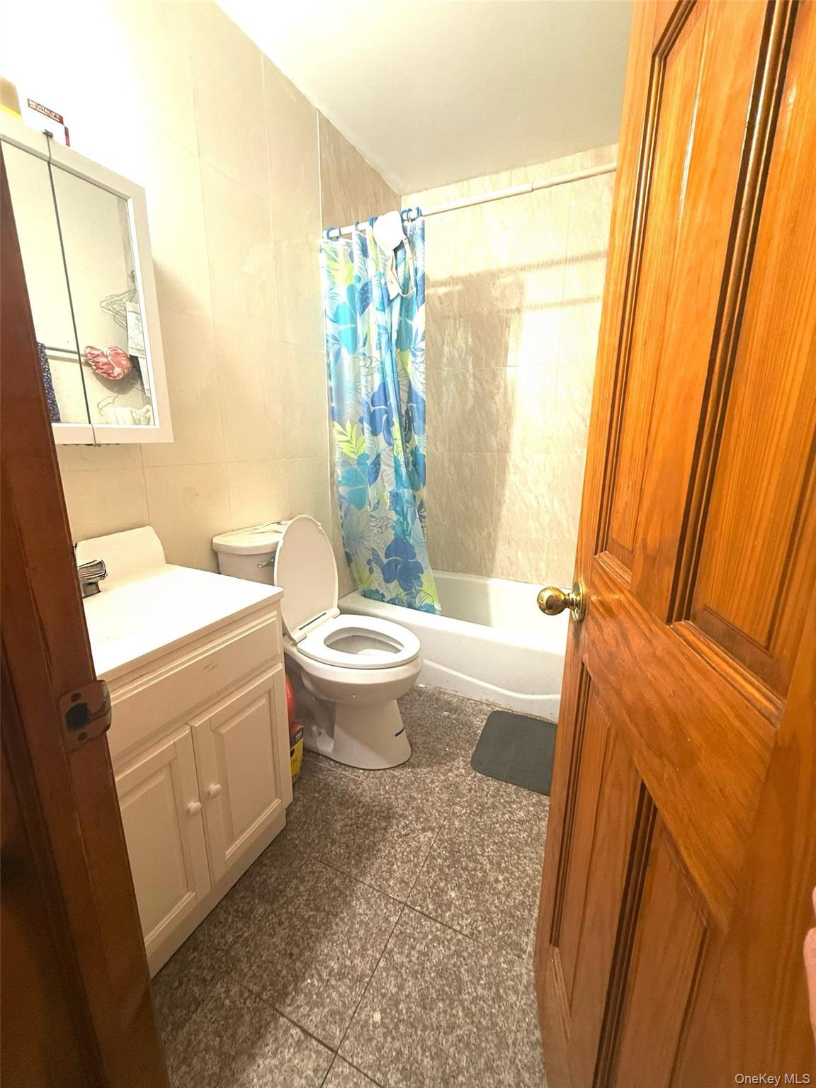 Single Family 52nd Queens, NY 11373, MLS-932188-22