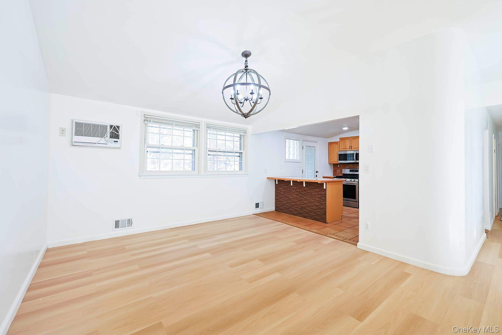 Single Family Mayflower  Suffolk County, NY 11733, MLS-932190-11