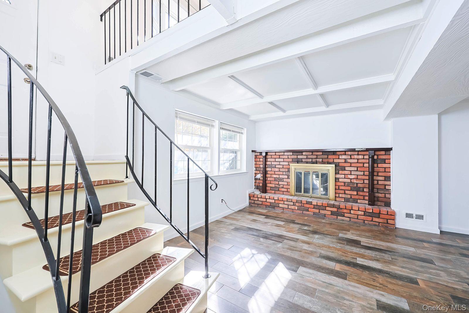 Single Family Mayflower  Suffolk County, NY 11733, MLS-932190-14