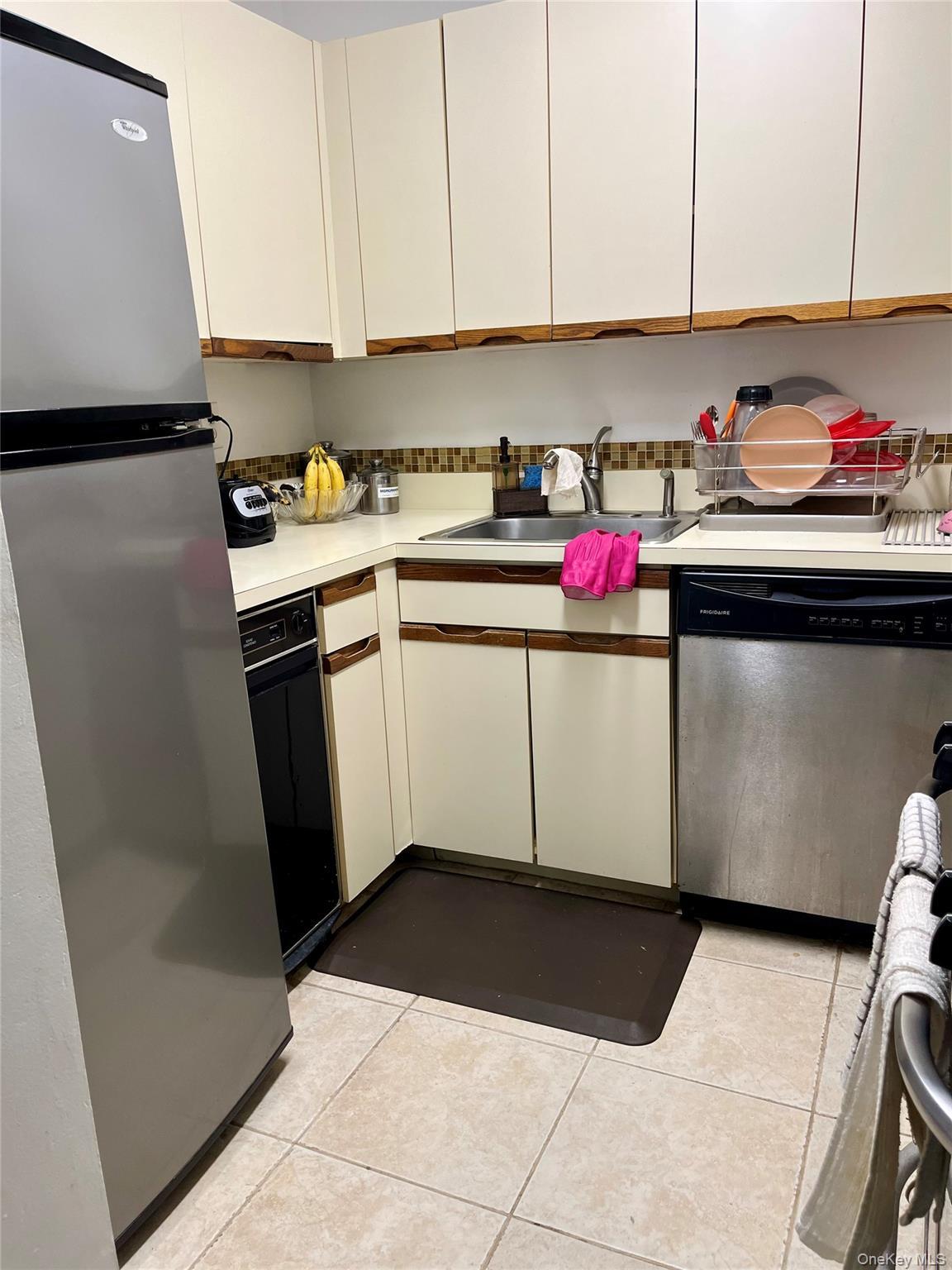 Condo 115th  Queens, NY 11356, MLS-932195-12