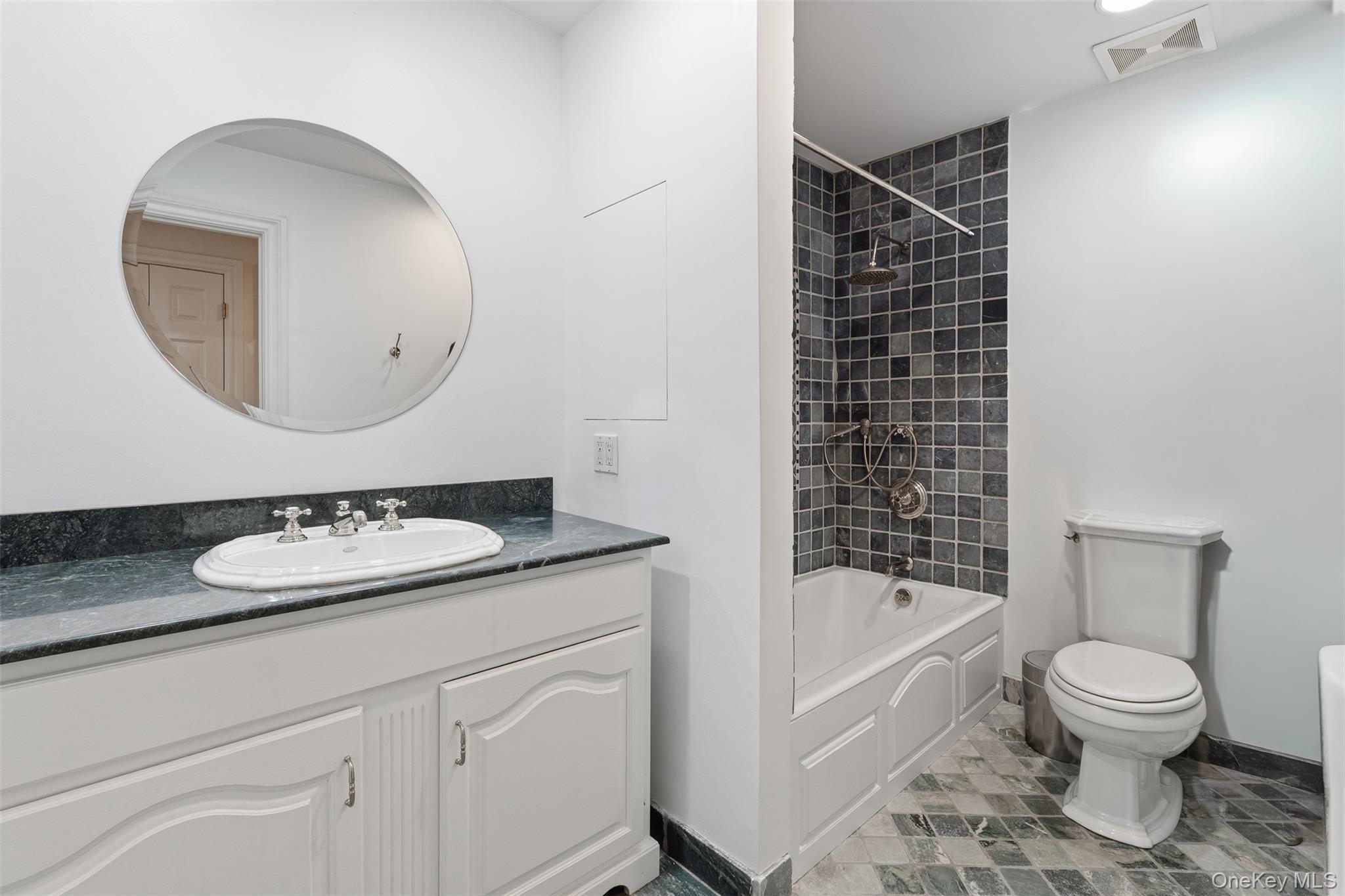 Single Family Spring House Westchester County, NY 10576, MLS-932202-37