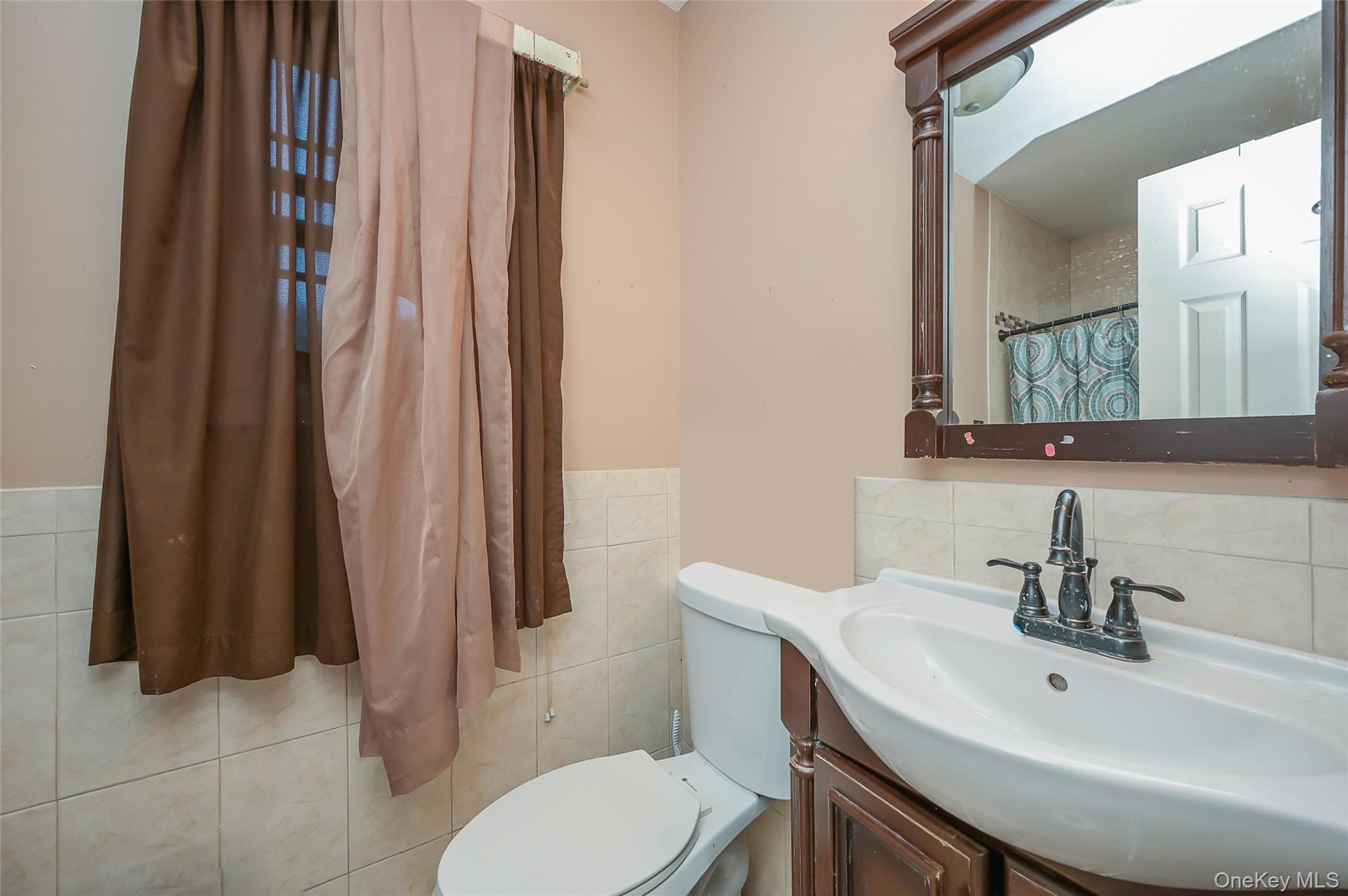 Single Family Cherry  Suffolk County, NY 11722, MLS-932233-11