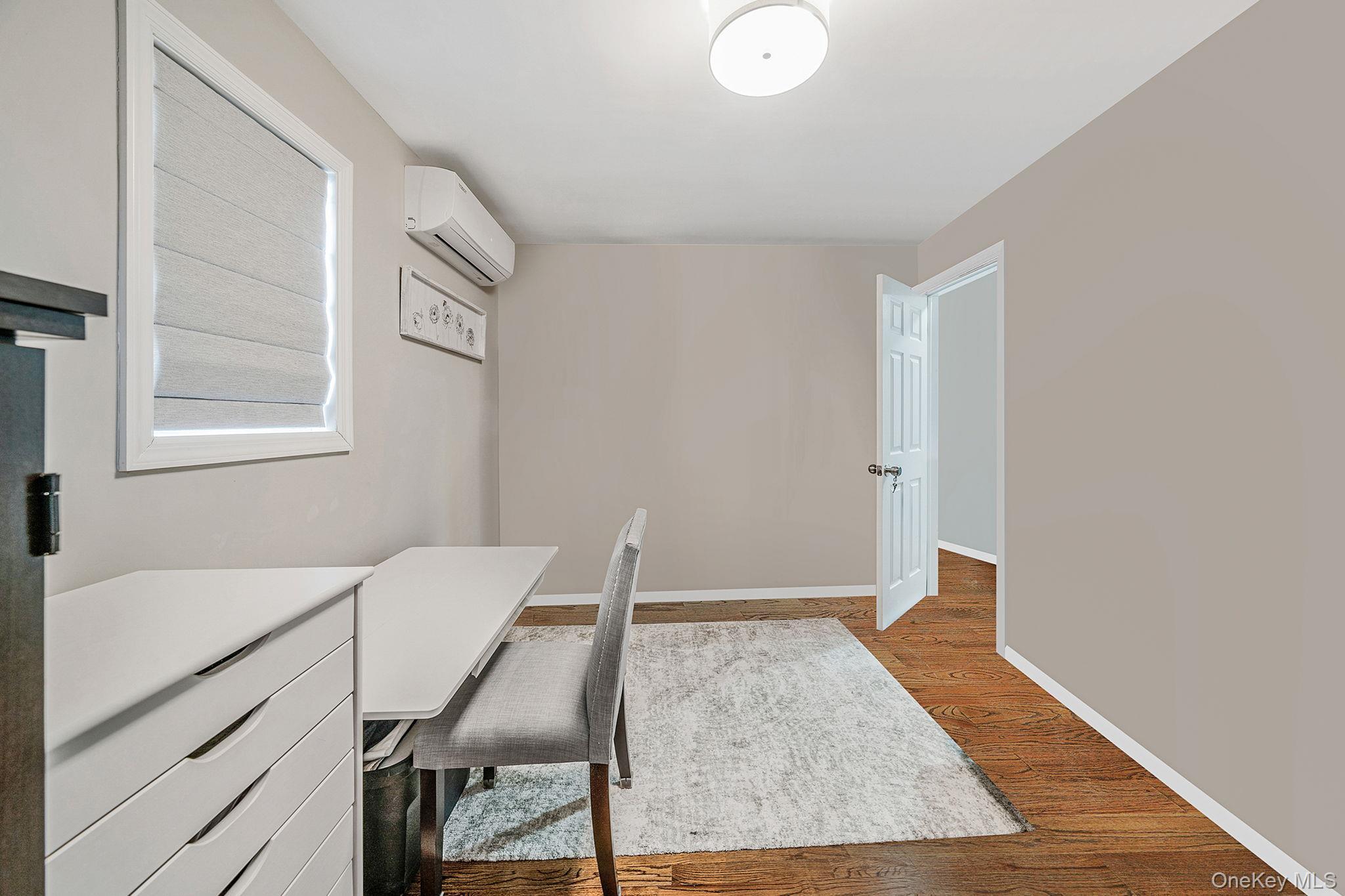 Single Family Franklyn  Suffolk County, NY 11716, MLS-932237-18