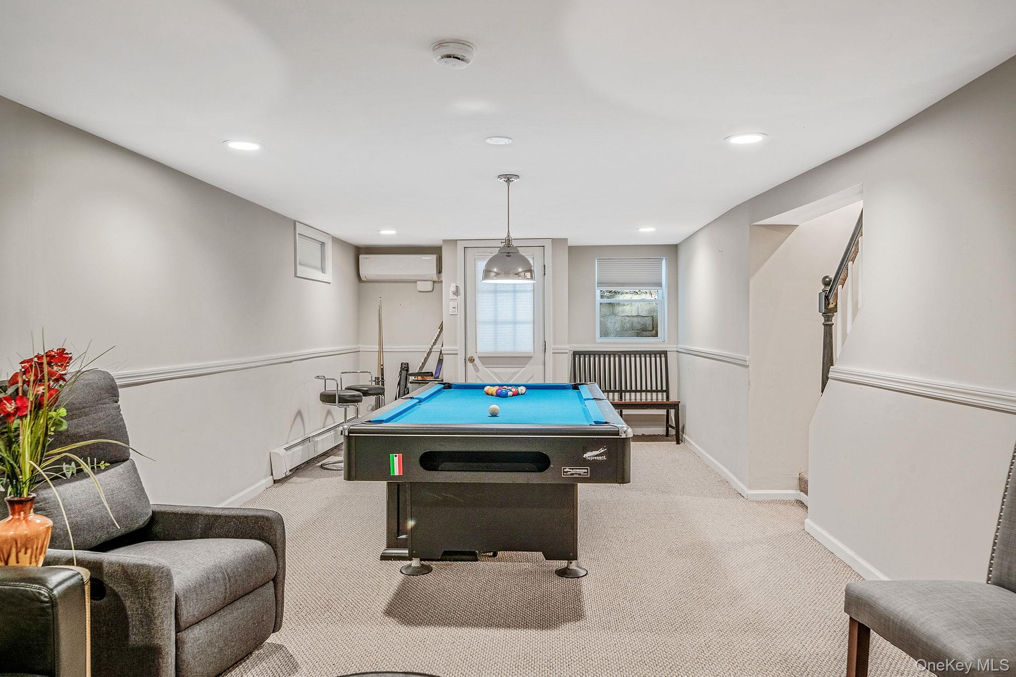 Single Family Franklyn  Suffolk County, NY 11716, MLS-932237-22