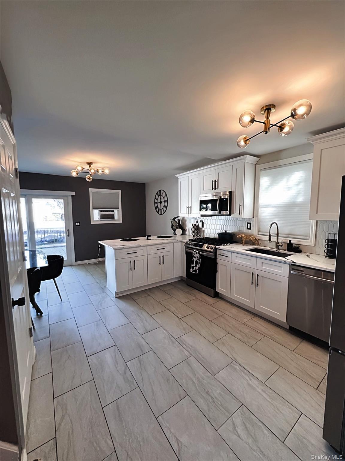 Single Family Archer Suffolk County, NY 11726, MLS-932263-6