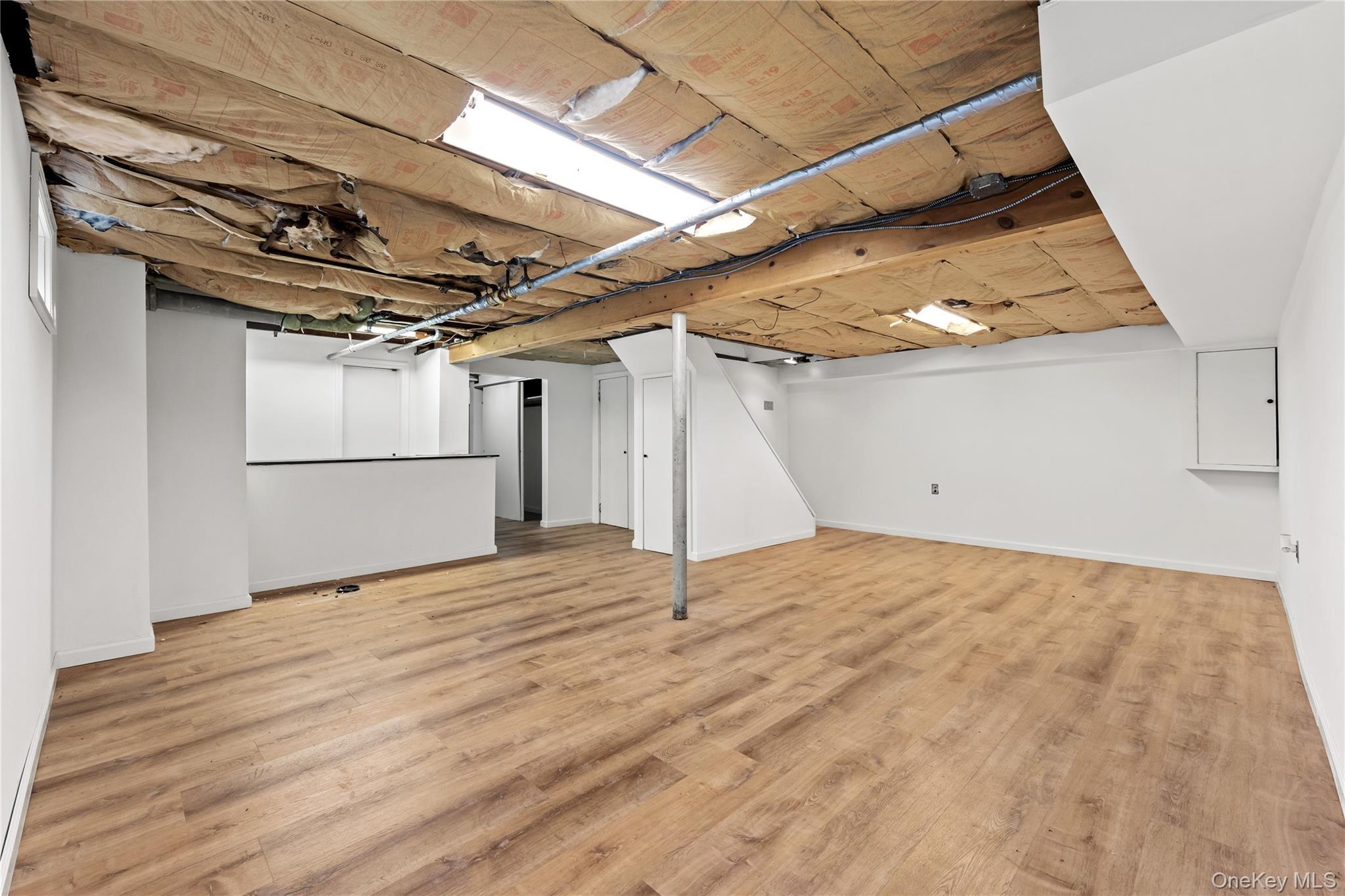 Single Family 151st  Queens, NY 11357, MLS-932275-16