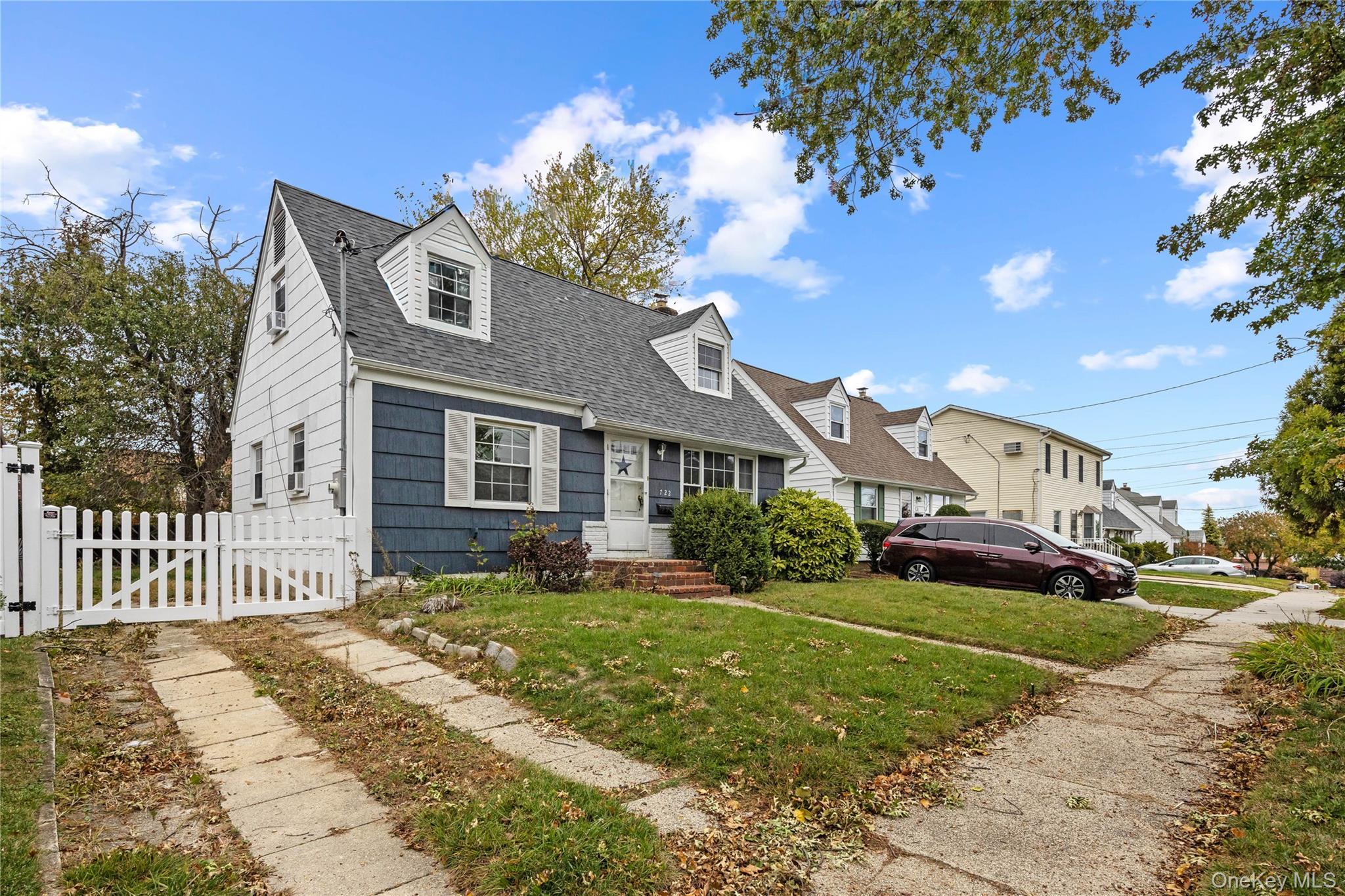 Single Family 151st  Queens, NY 11357, MLS-932275-20