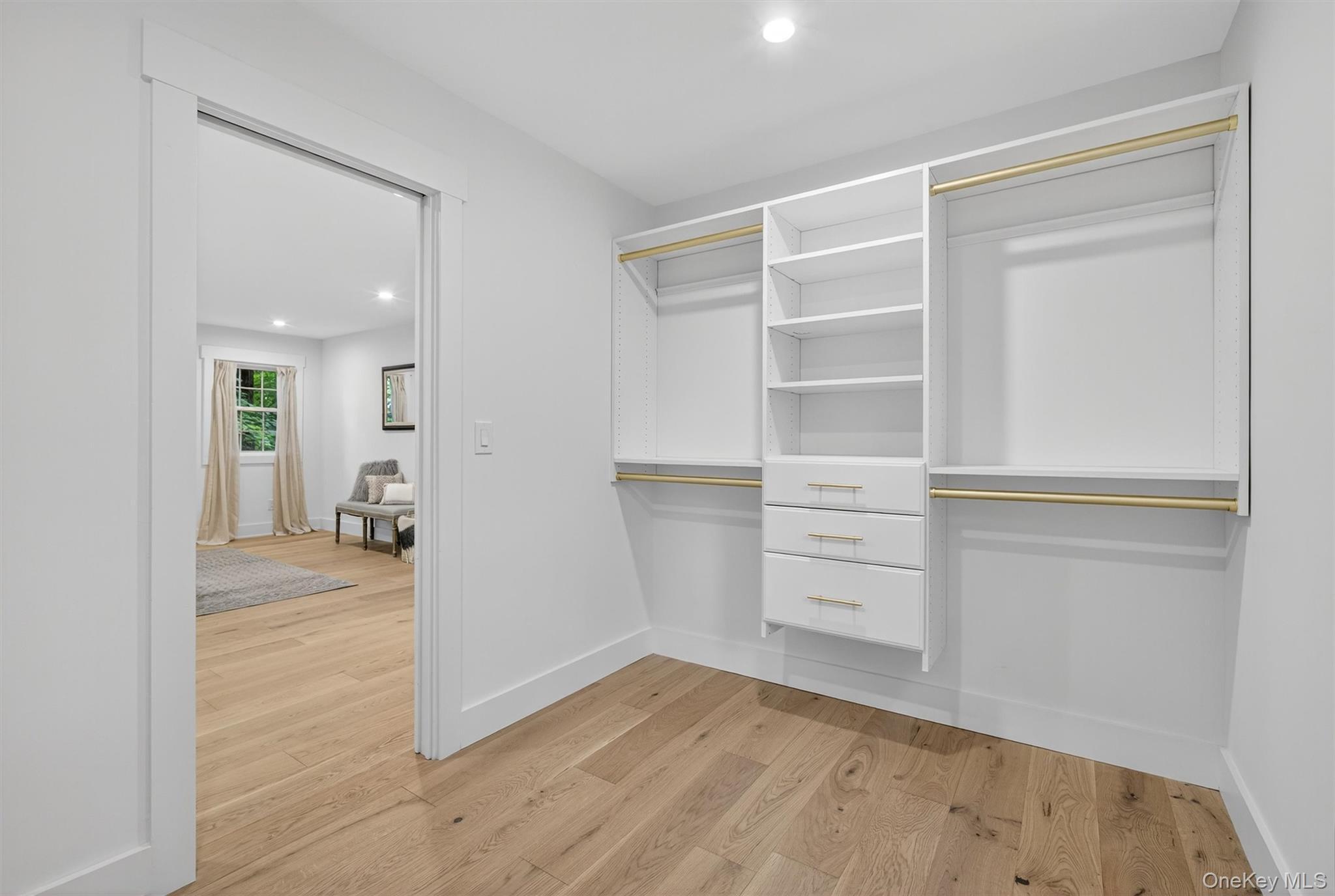 Single Family Meddaugh Dutchess County, NY 12569, MLS-932291-28