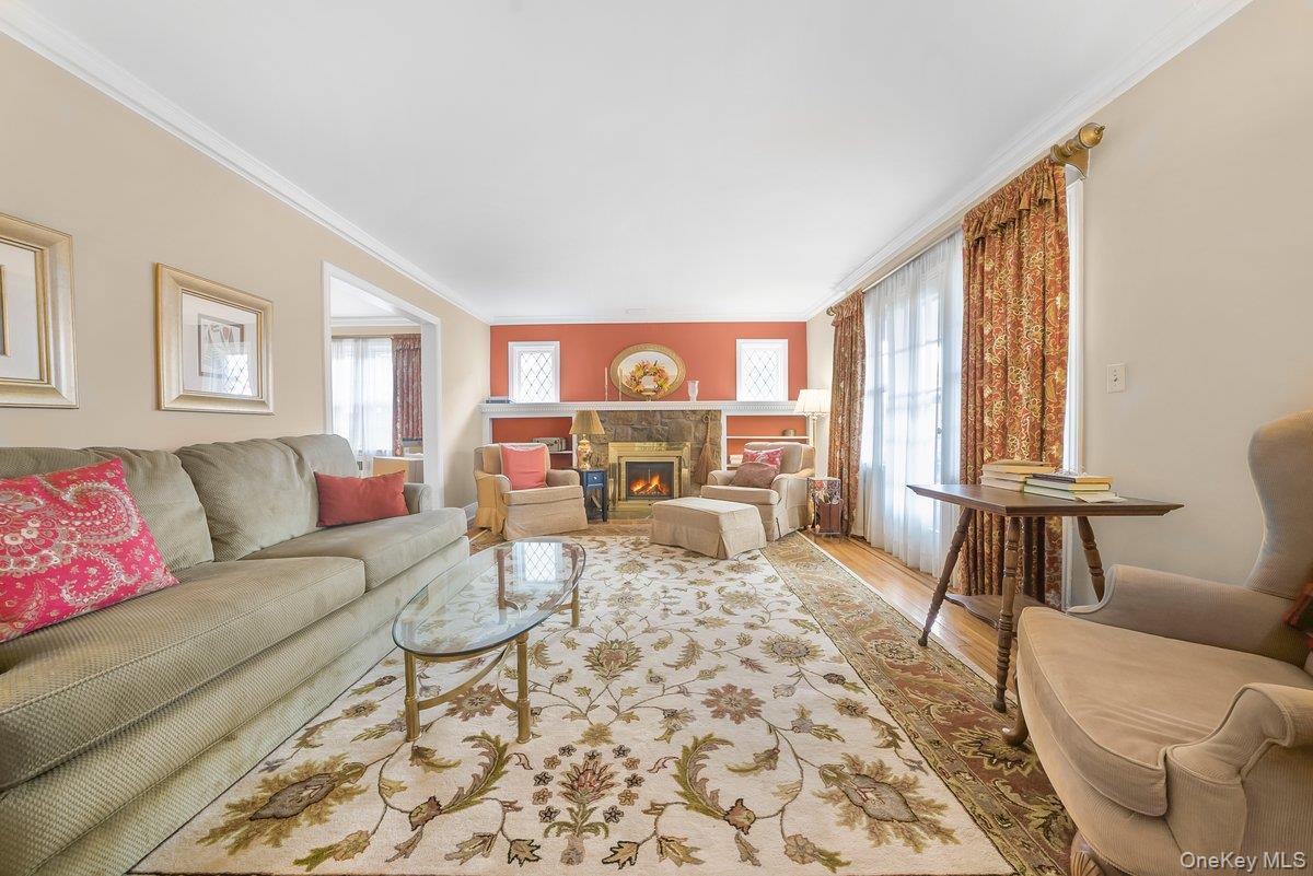 Single Family Huntington  Westchester County, NY 10704, MLS-932294-17