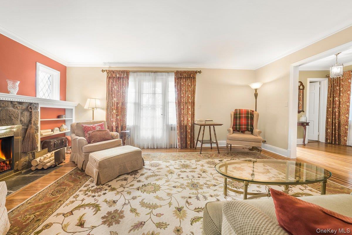 Single Family Huntington  Westchester County, NY 10704, MLS-932294-20